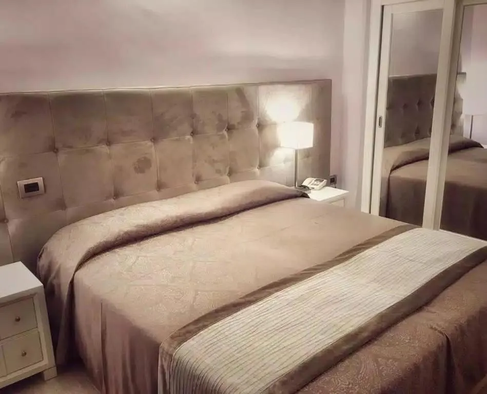 Bed in Hotel Villa Igea
