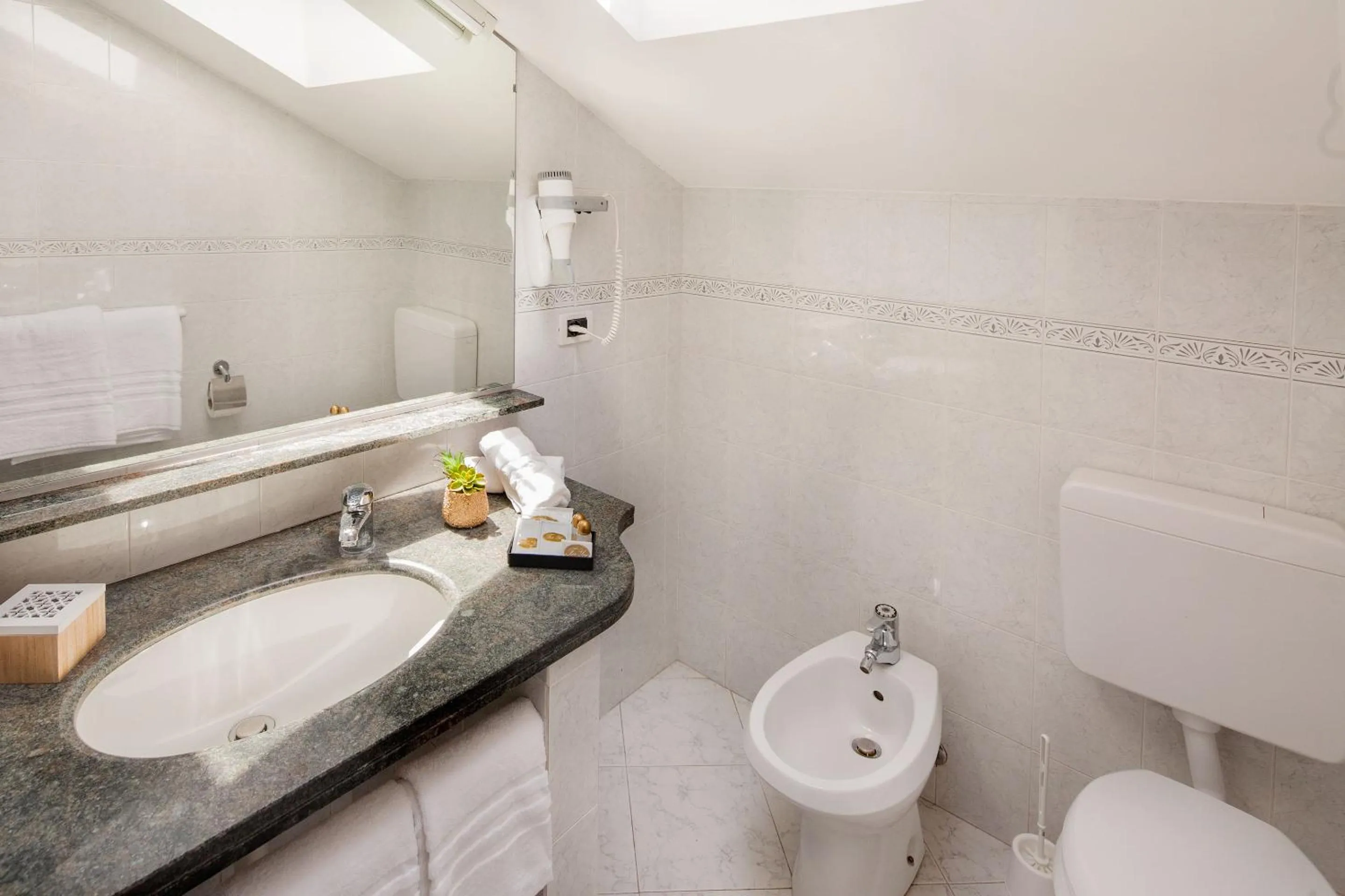 Bathroom in Diano Sporting Apartments