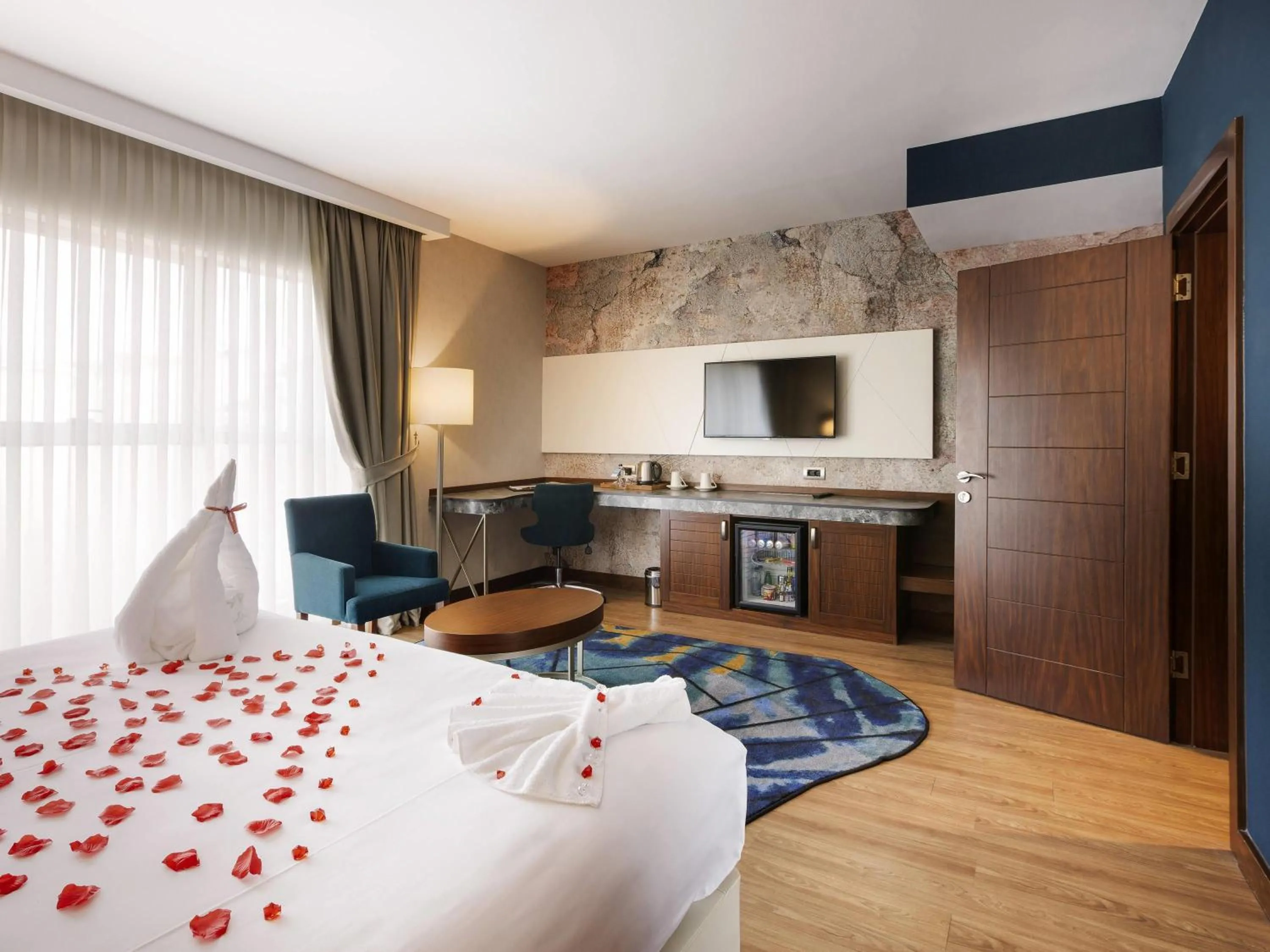 Bedroom, Bed in Mercure Istanbul Bakirkoy