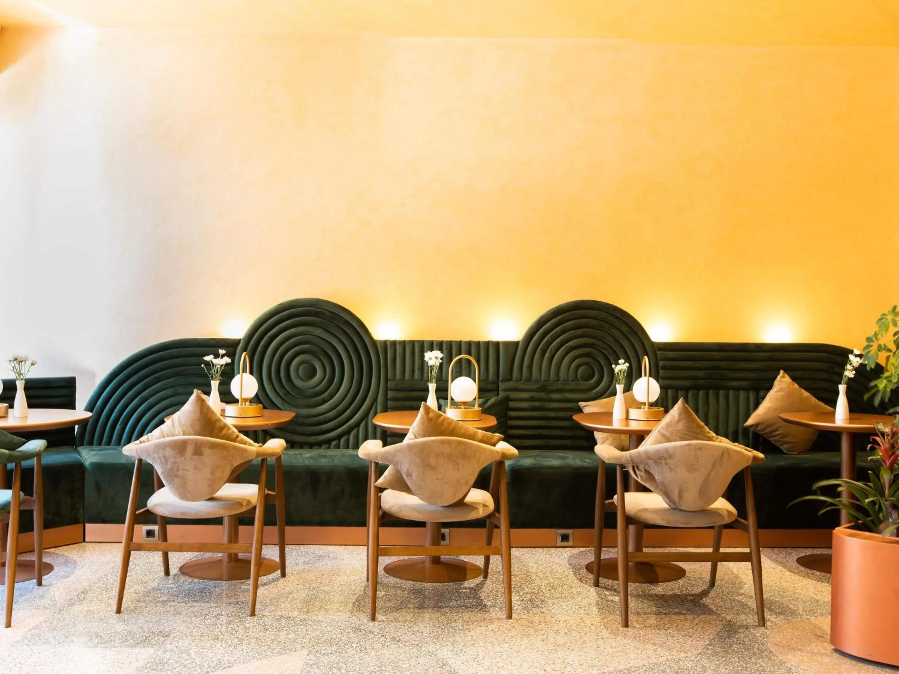 Meeting/conference room in Mercure Istanbul Bakirkoy