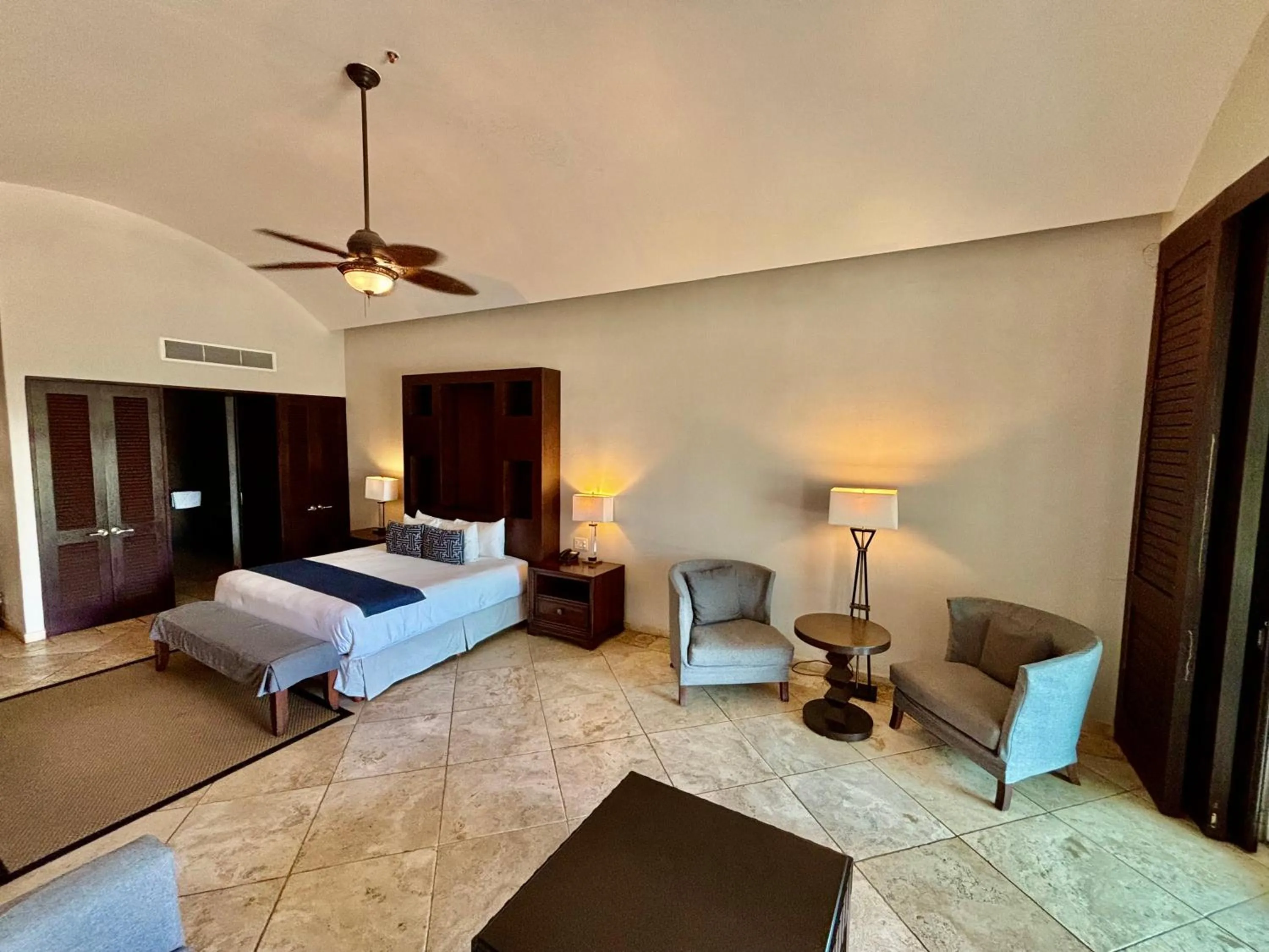 Bed in Hotel Hacienda San Pancho