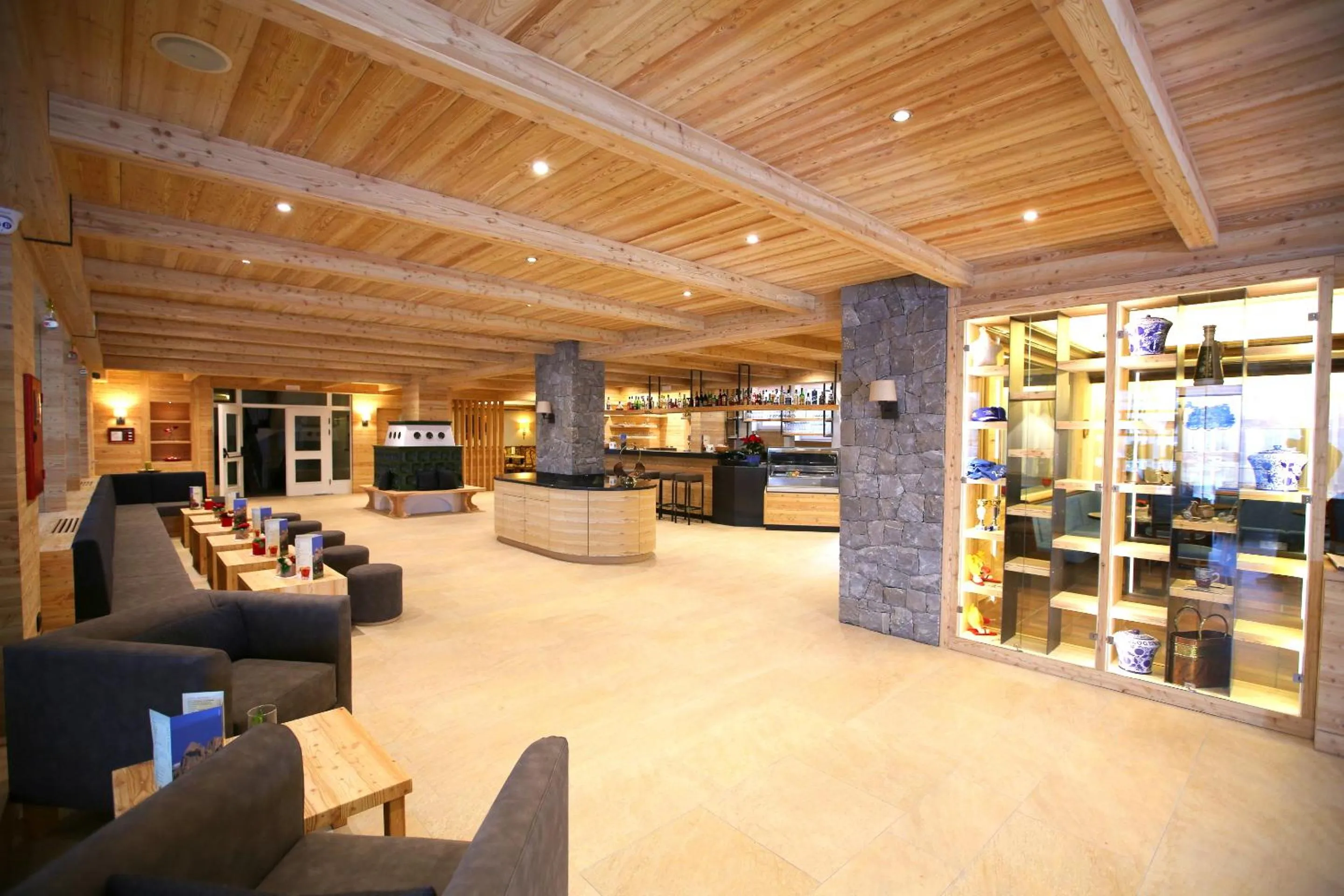 Lounge or bar in Parc Hotel Miramonti