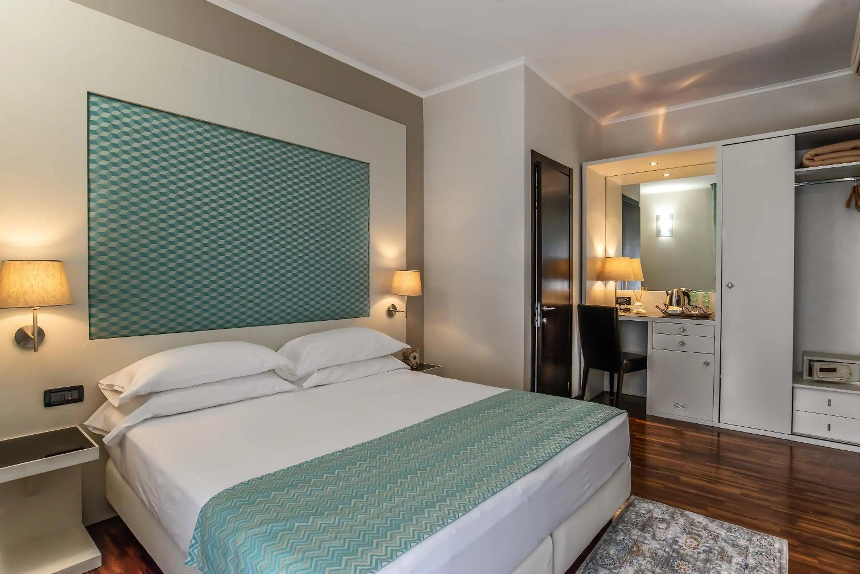 Bedroom, Bed in Merulana Inn Guest House