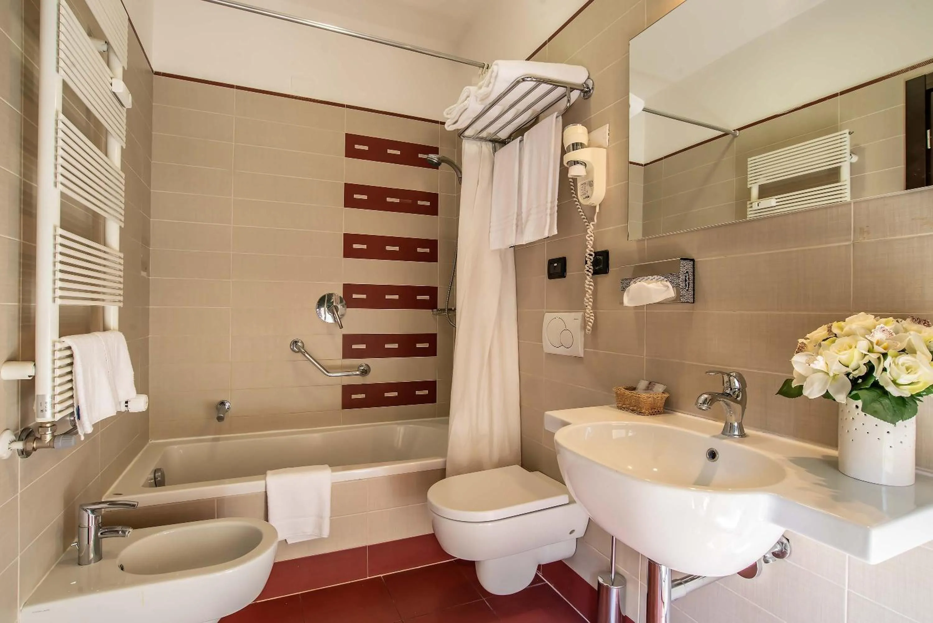 Bathroom in Merulana Inn Guest House