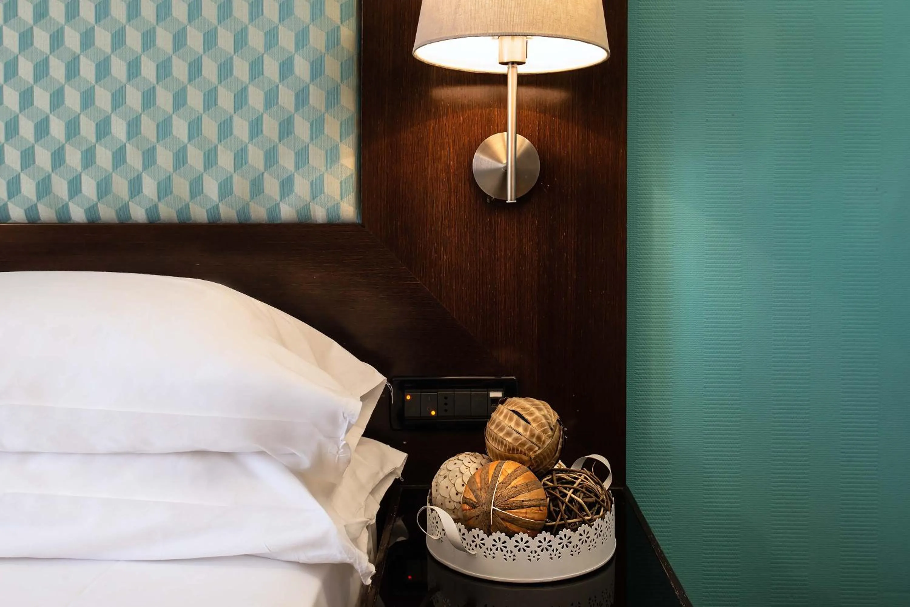 Bedroom, Bed in Merulana Inn Guest House