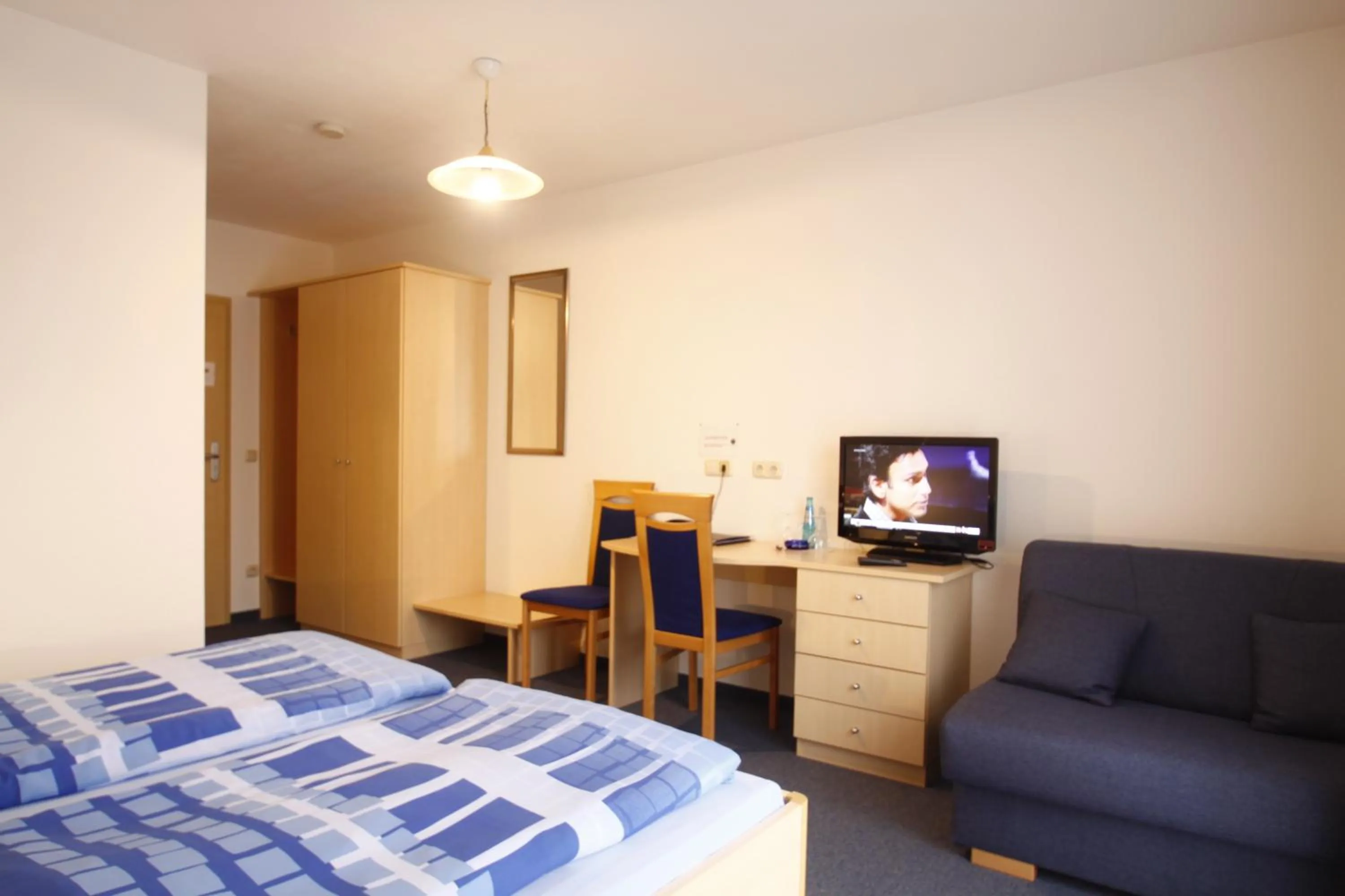 Bed in Hotel-Cafe Hanfstingl