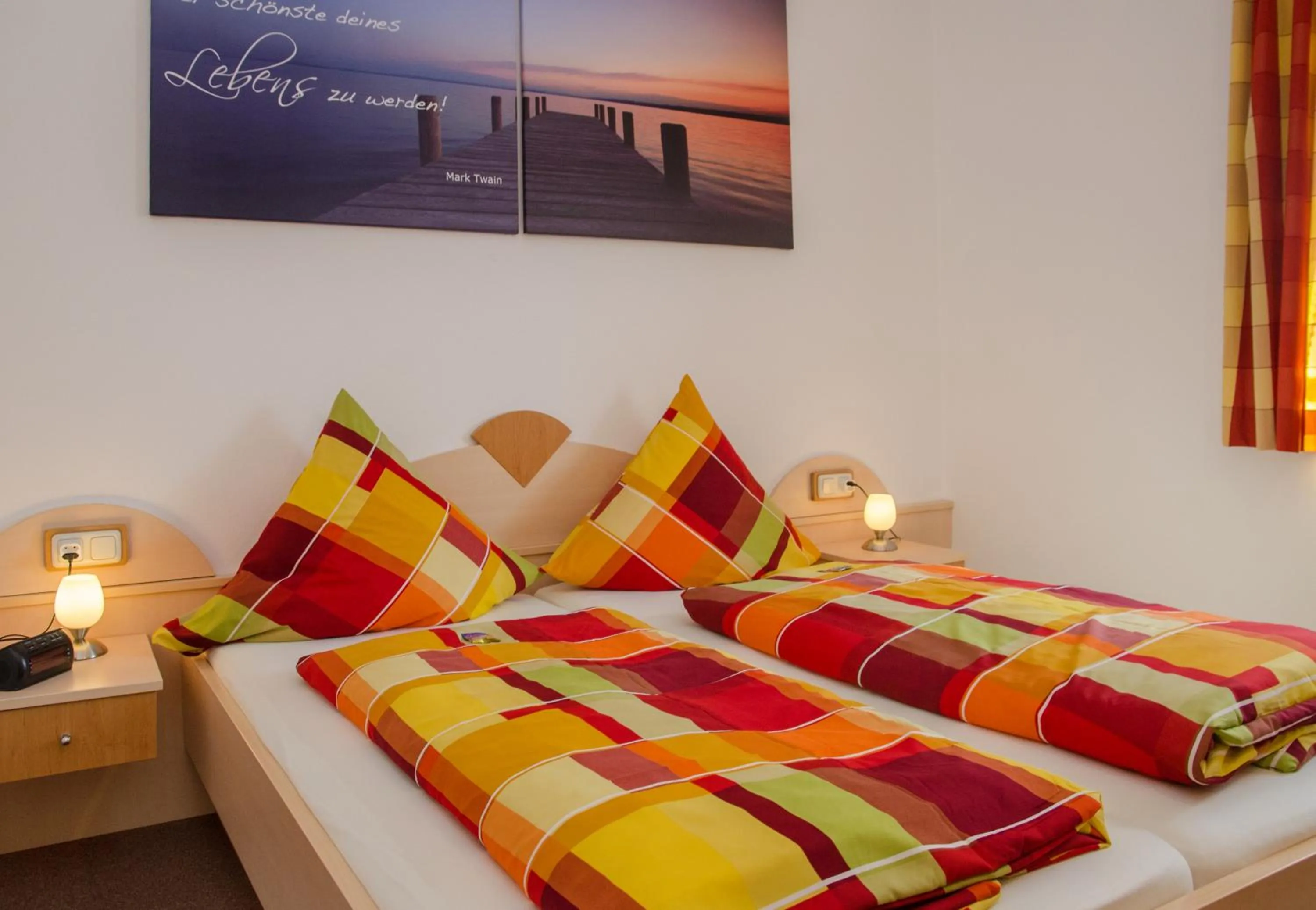 Bed in Hotel-Cafe Hanfstingl