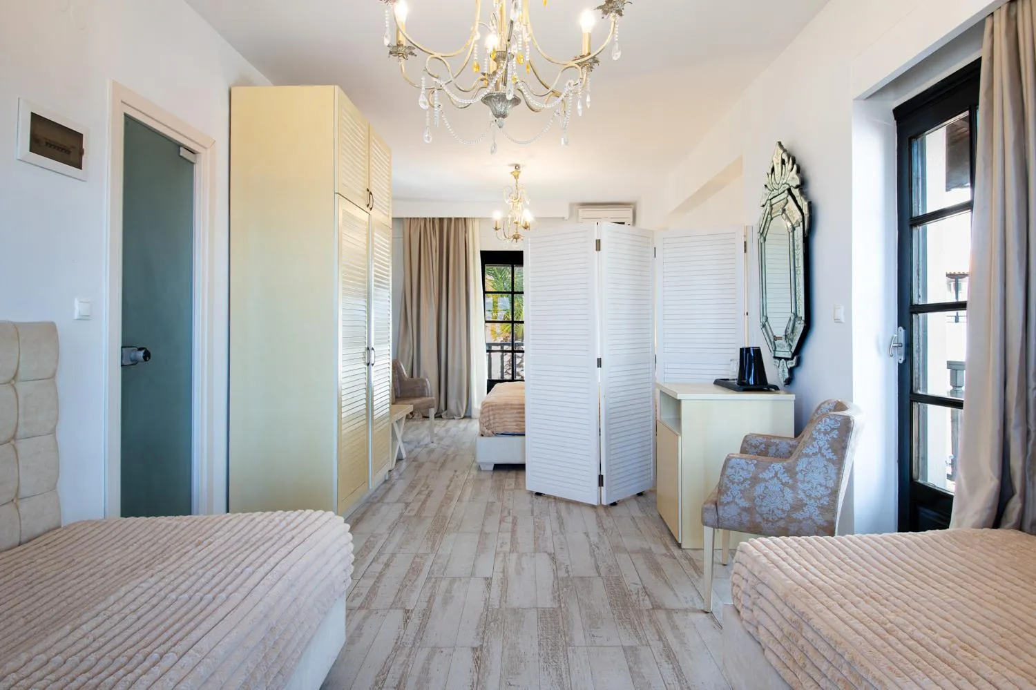 Photo of the whole room, Bed in Assa Maris Beach Hotel