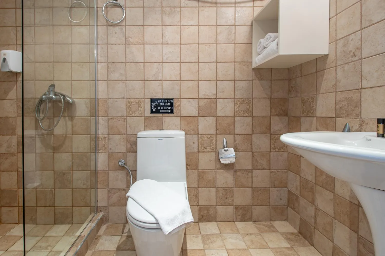 Bathroom in Assa Maris Beach Hotel