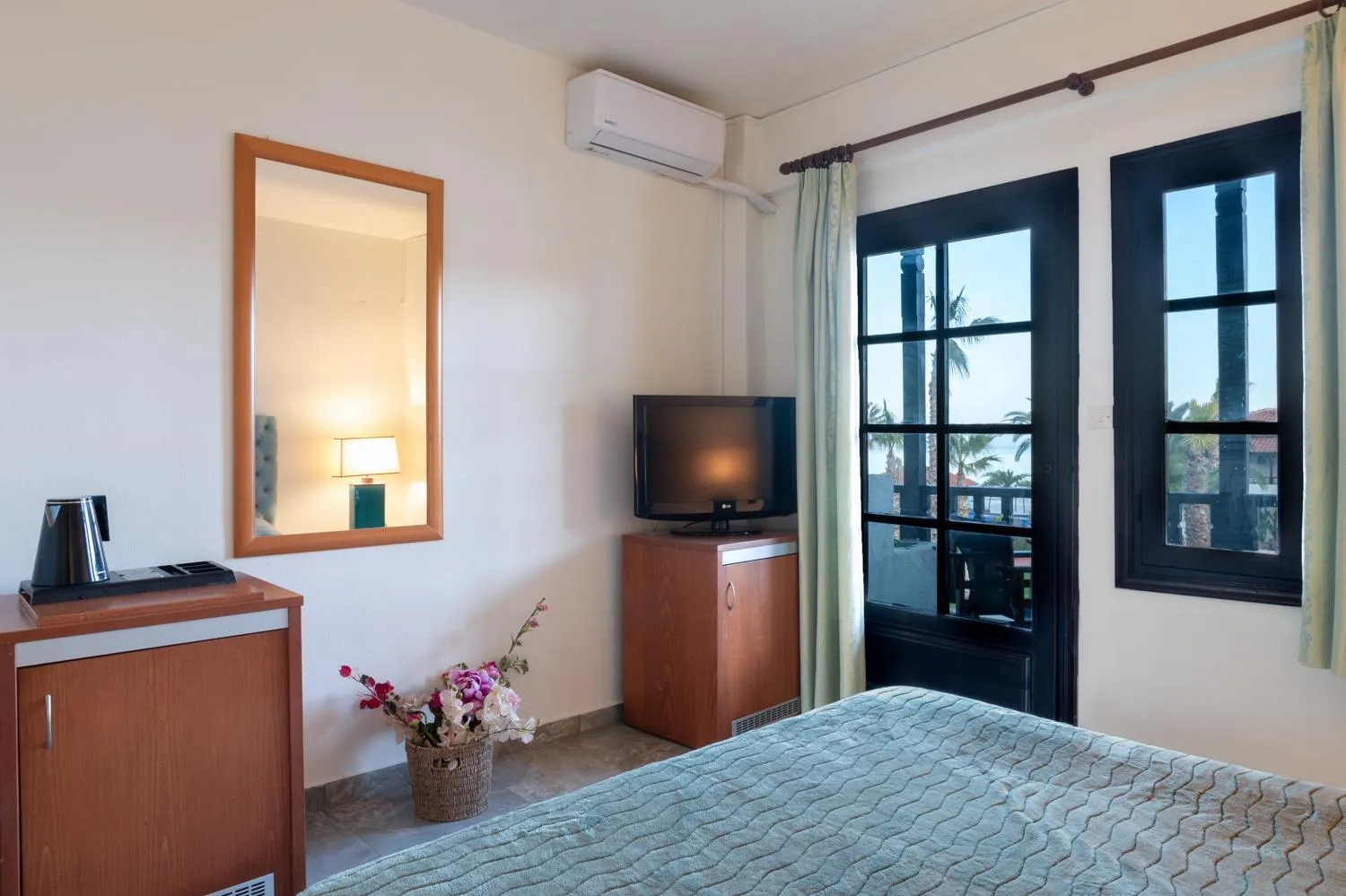 Bed in Assa Maris Beach Hotel