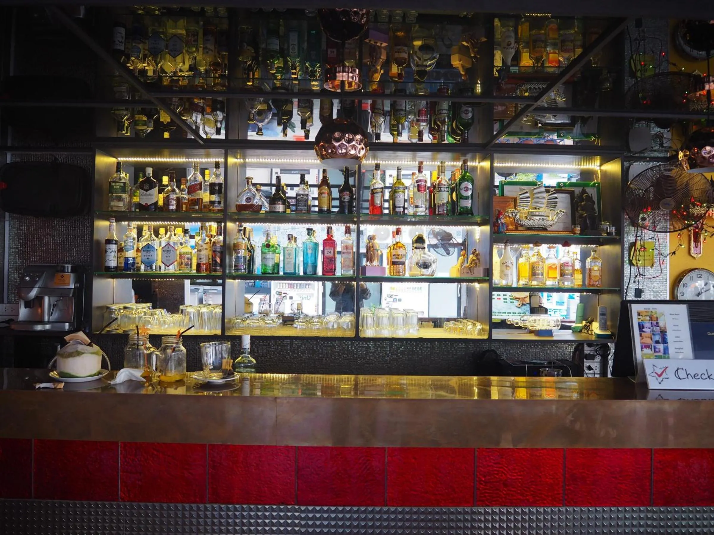 Lounge or bar in Maderla