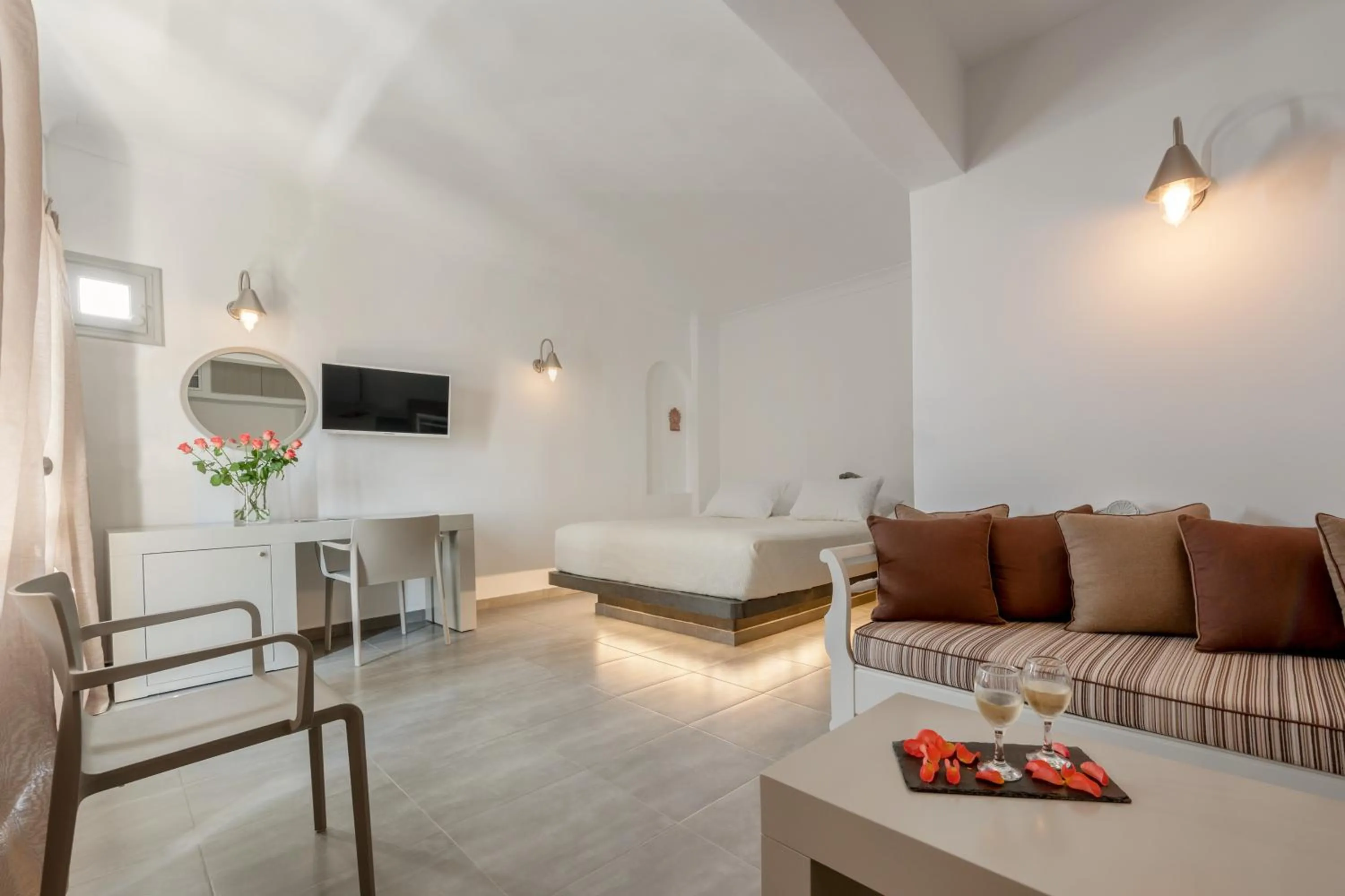 Bedroom, Bed in Gorgona Villas