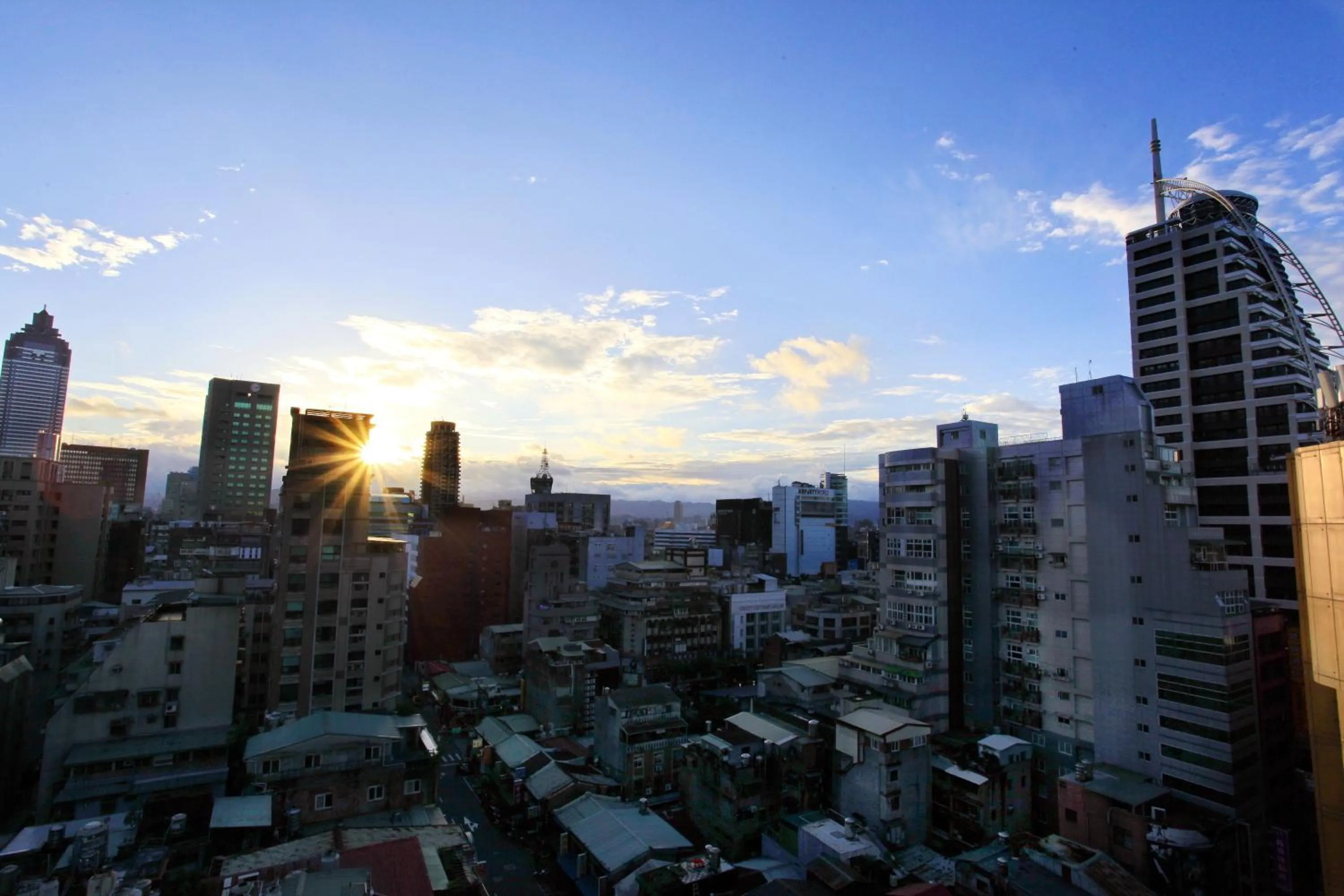 Street view in I Play Inn TP