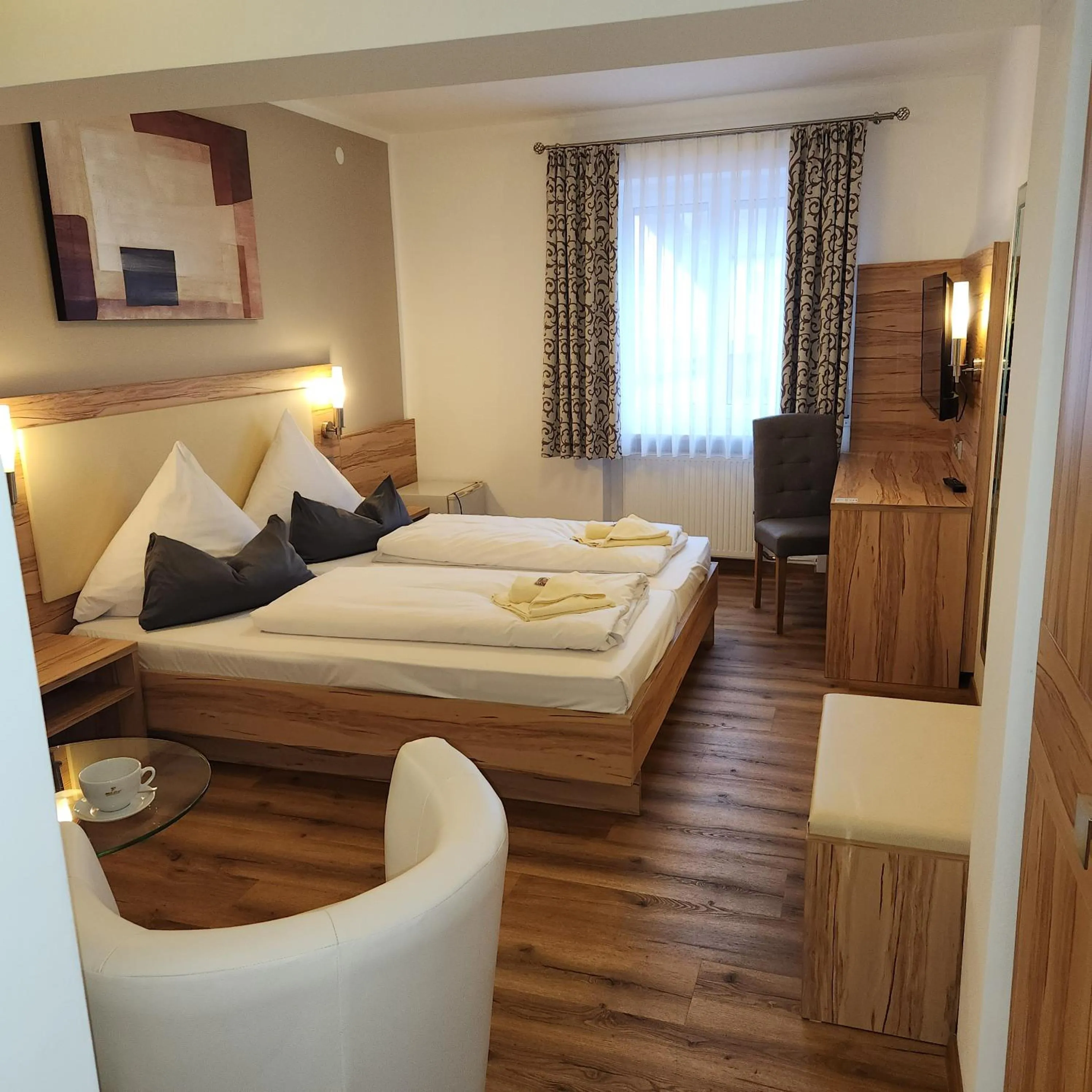 Bed in Posthotel Traube