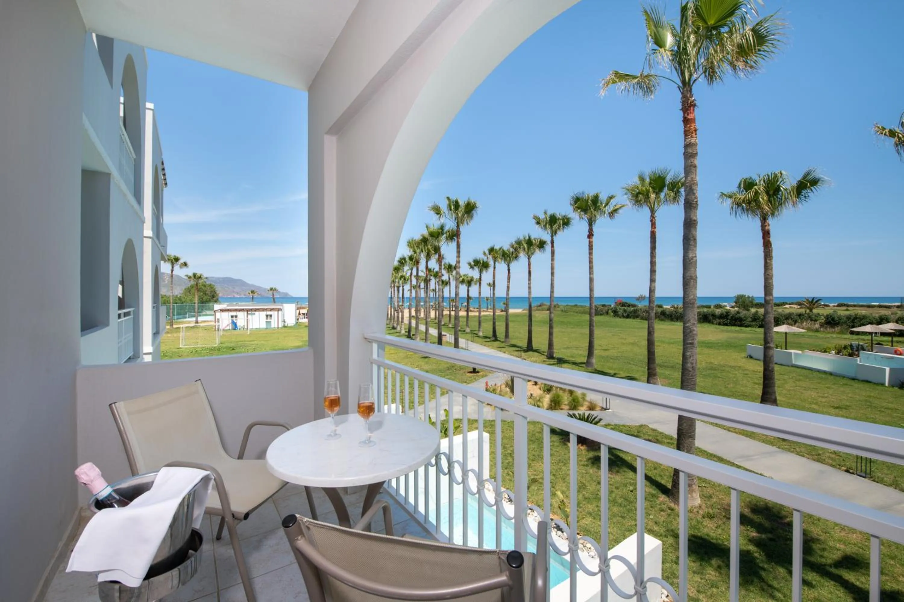 Balcony/Terrace in Delfina Tropic Beach