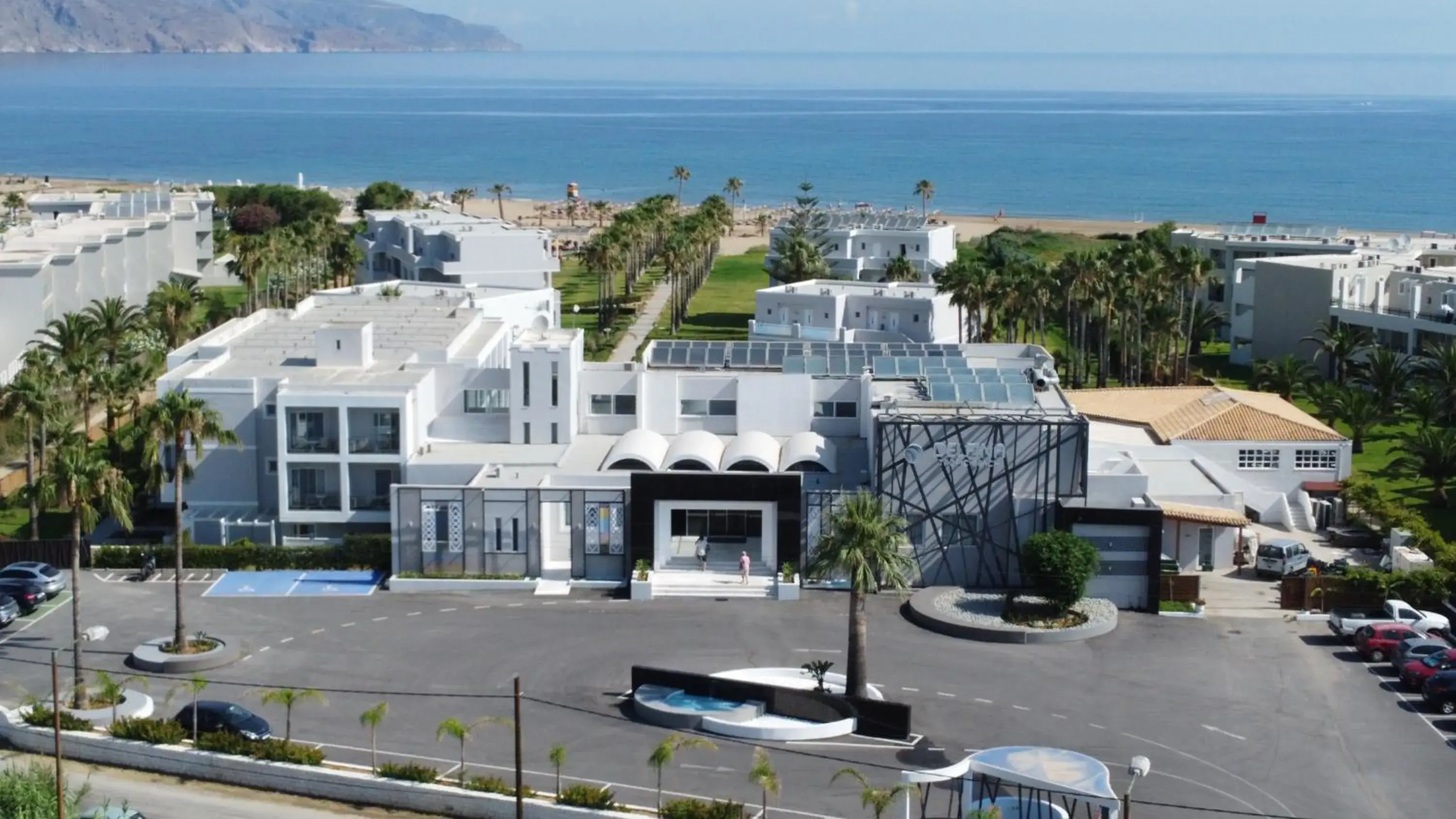 Delfina Tropic Beach Delfina Tropic Beach