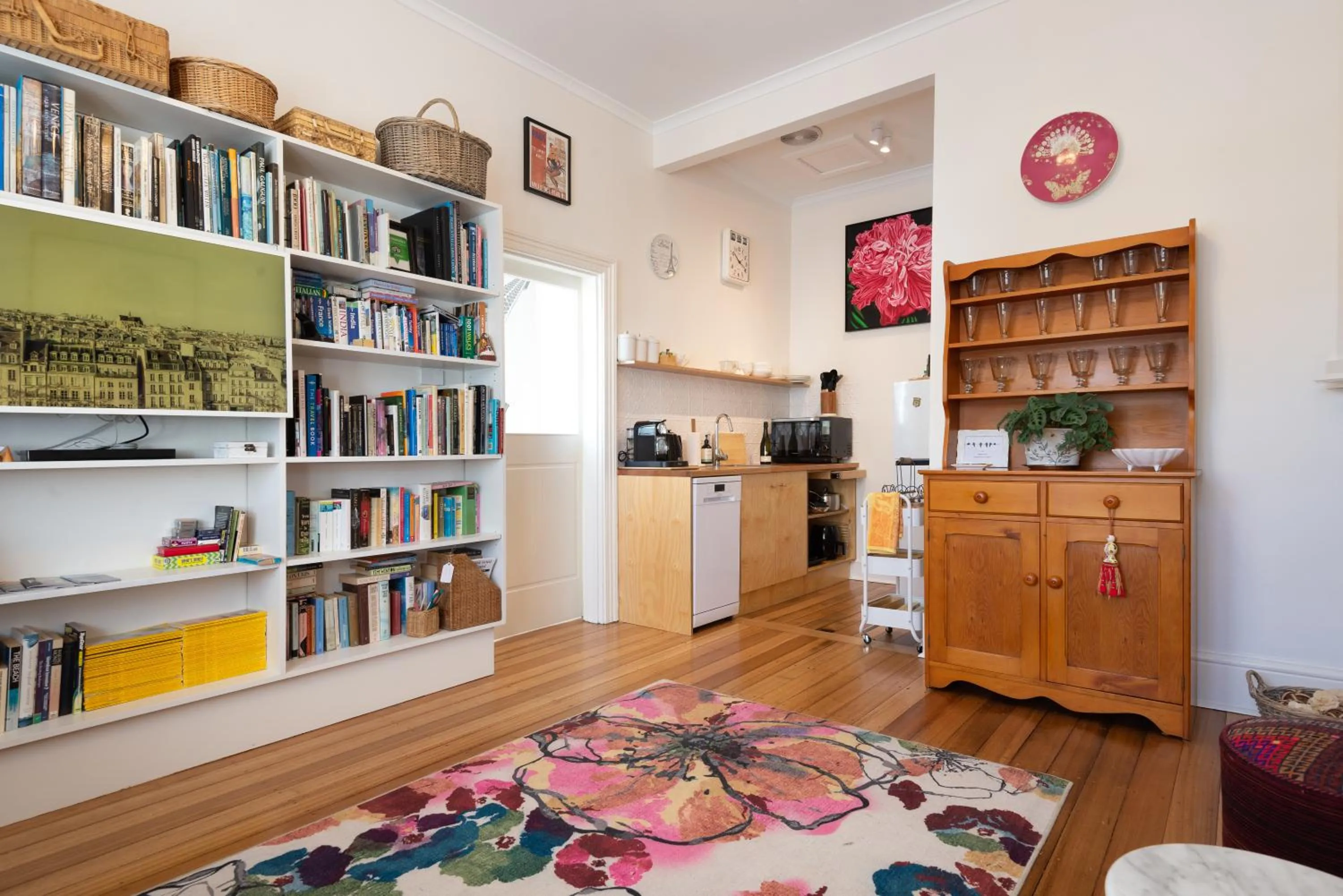 Living room in At Eleven - La Petite Maison