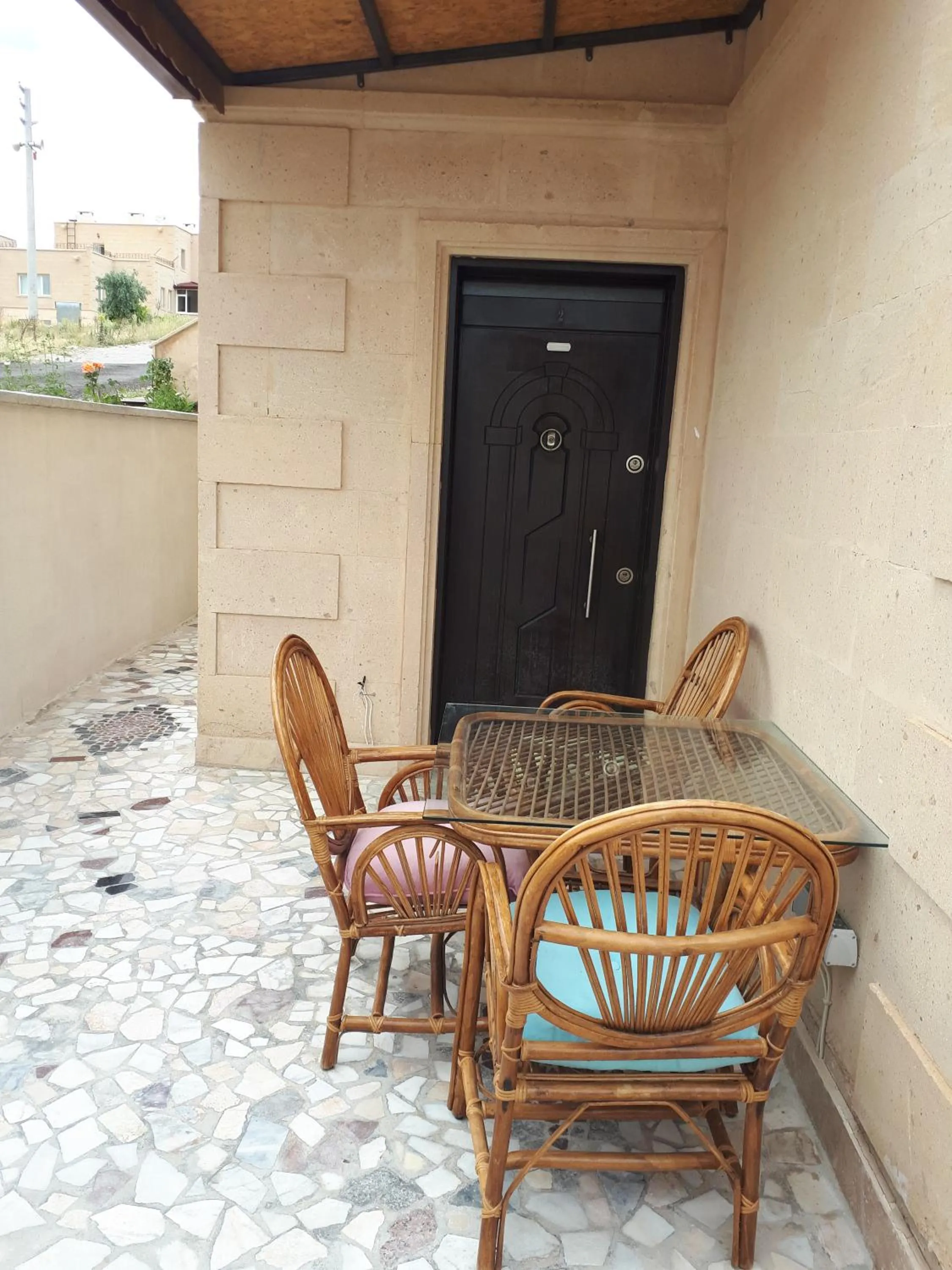 Patio in Dirilis Banarya Apart hotel