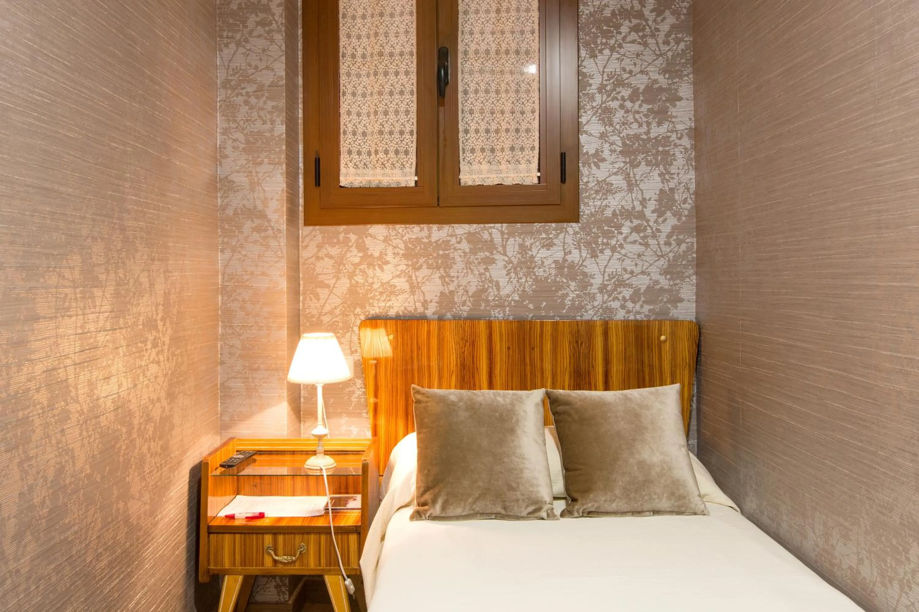 Photo of the whole room, Bed in Hotel Villa San Jorge