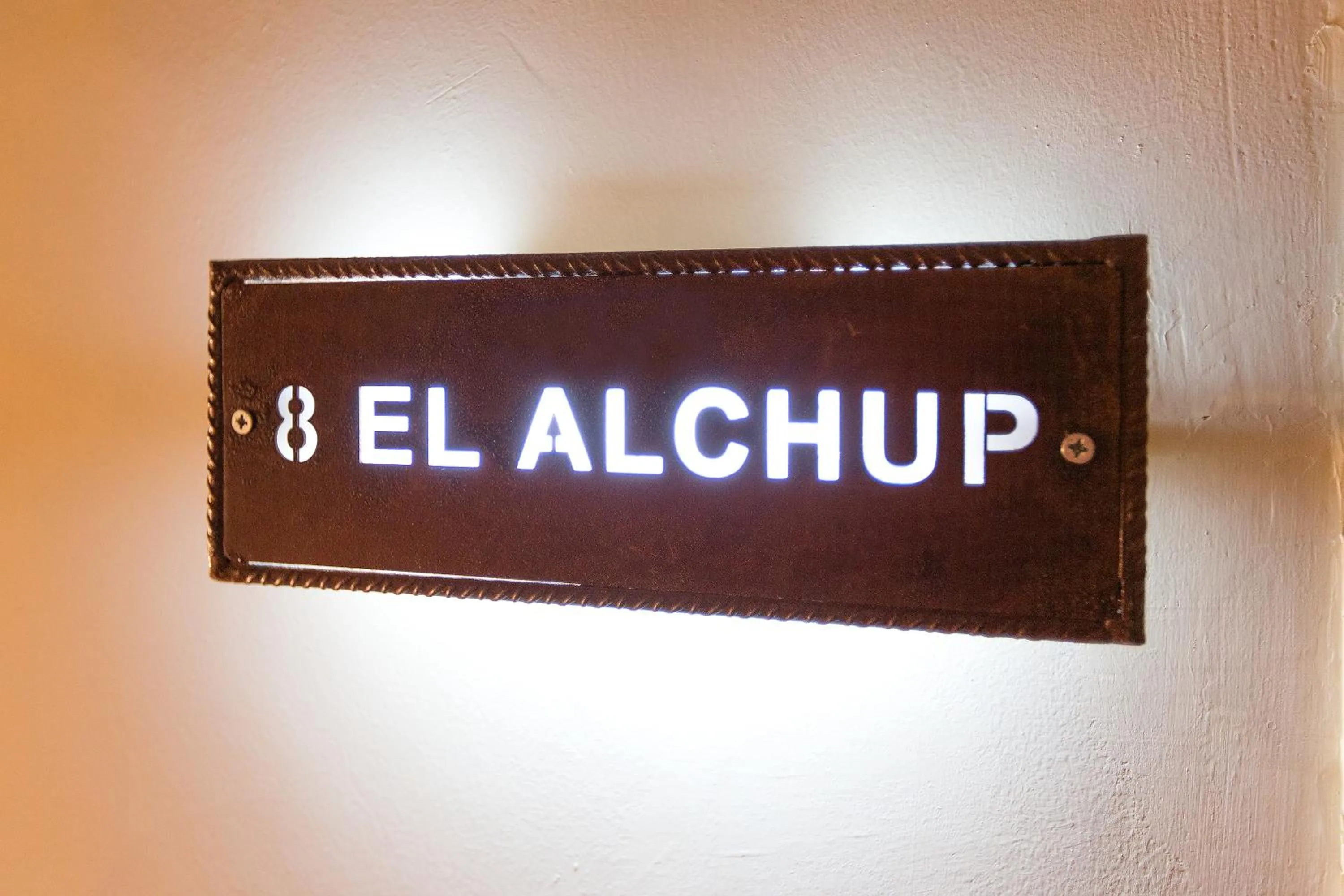 Logo/Certificate/Sign in Hotel Villa San Jorge