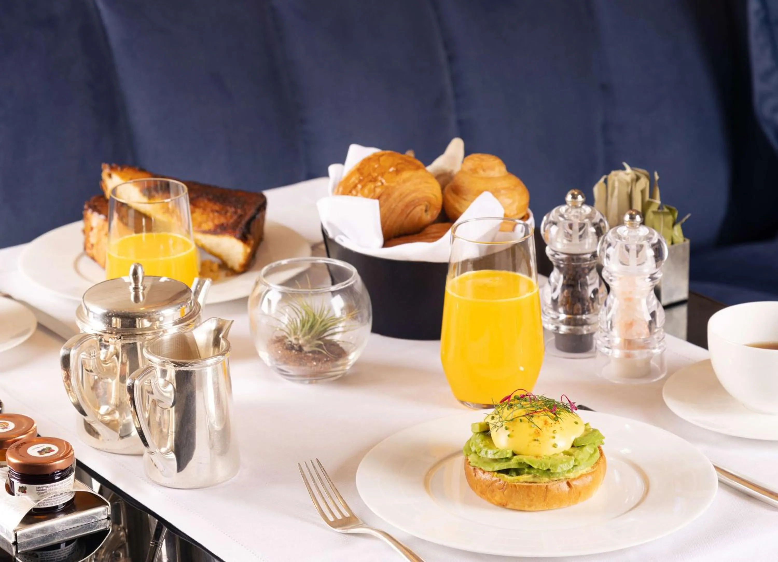 Restaurant/places to eat in Park Hyatt Milano