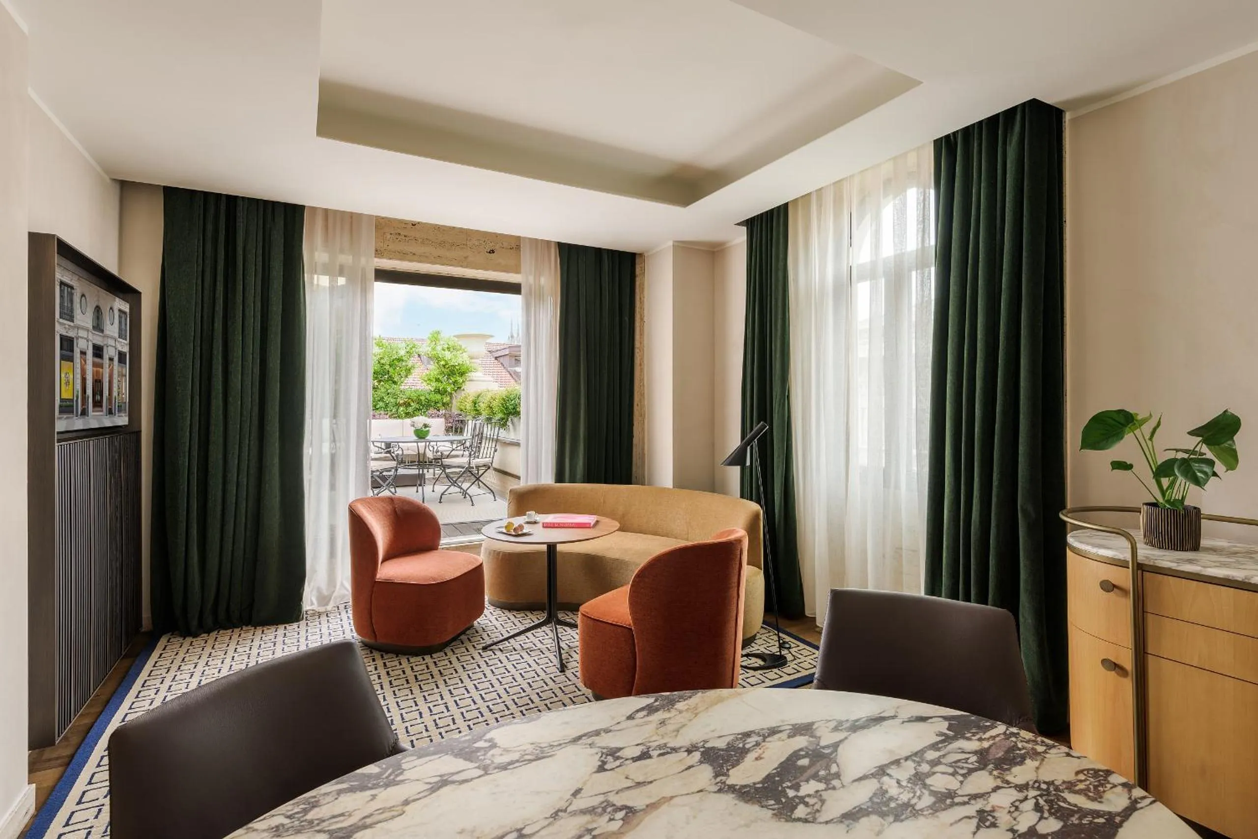 TV and multimedia in Park Hyatt Milano