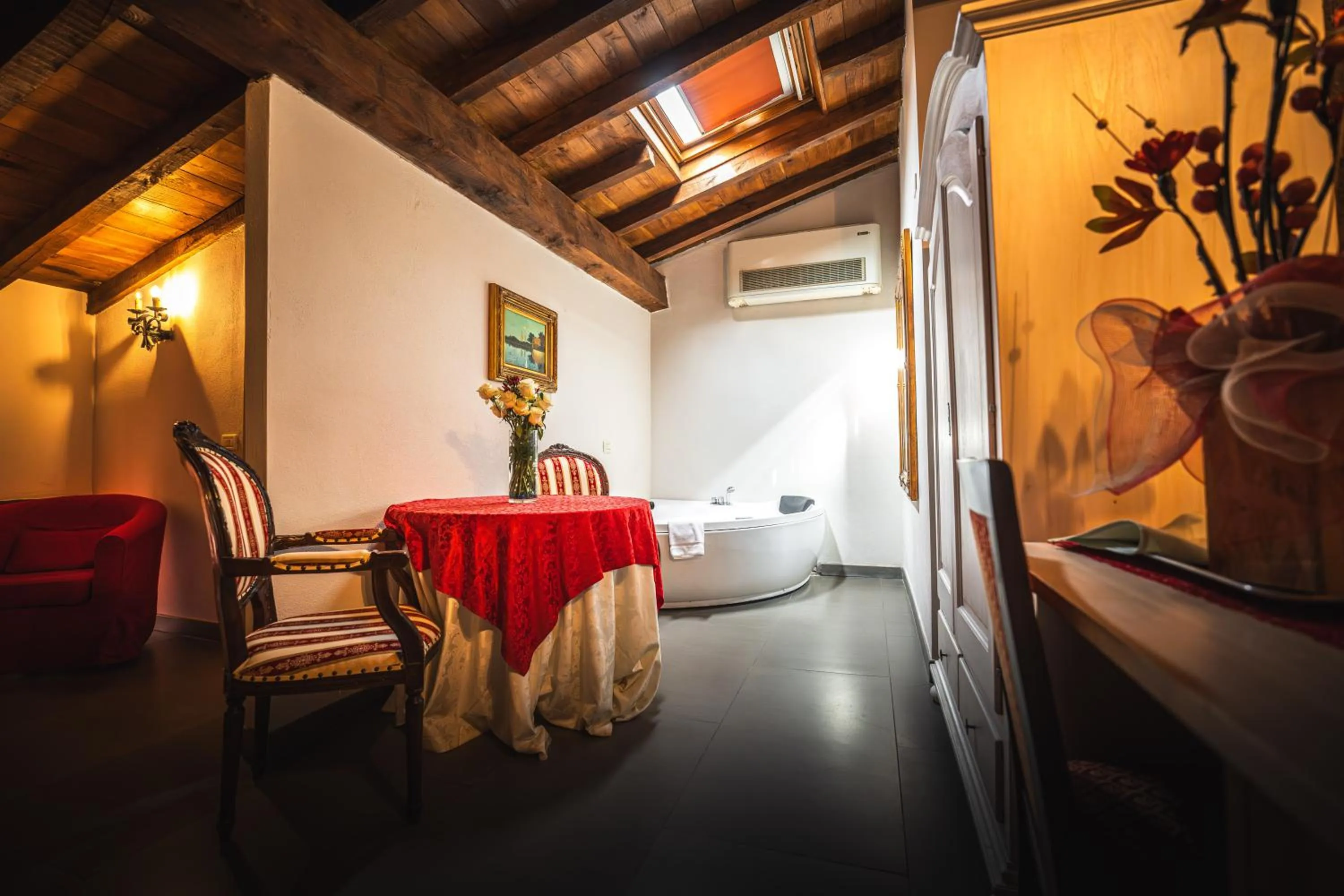 Bed in Hotel La Tavola Rotonda