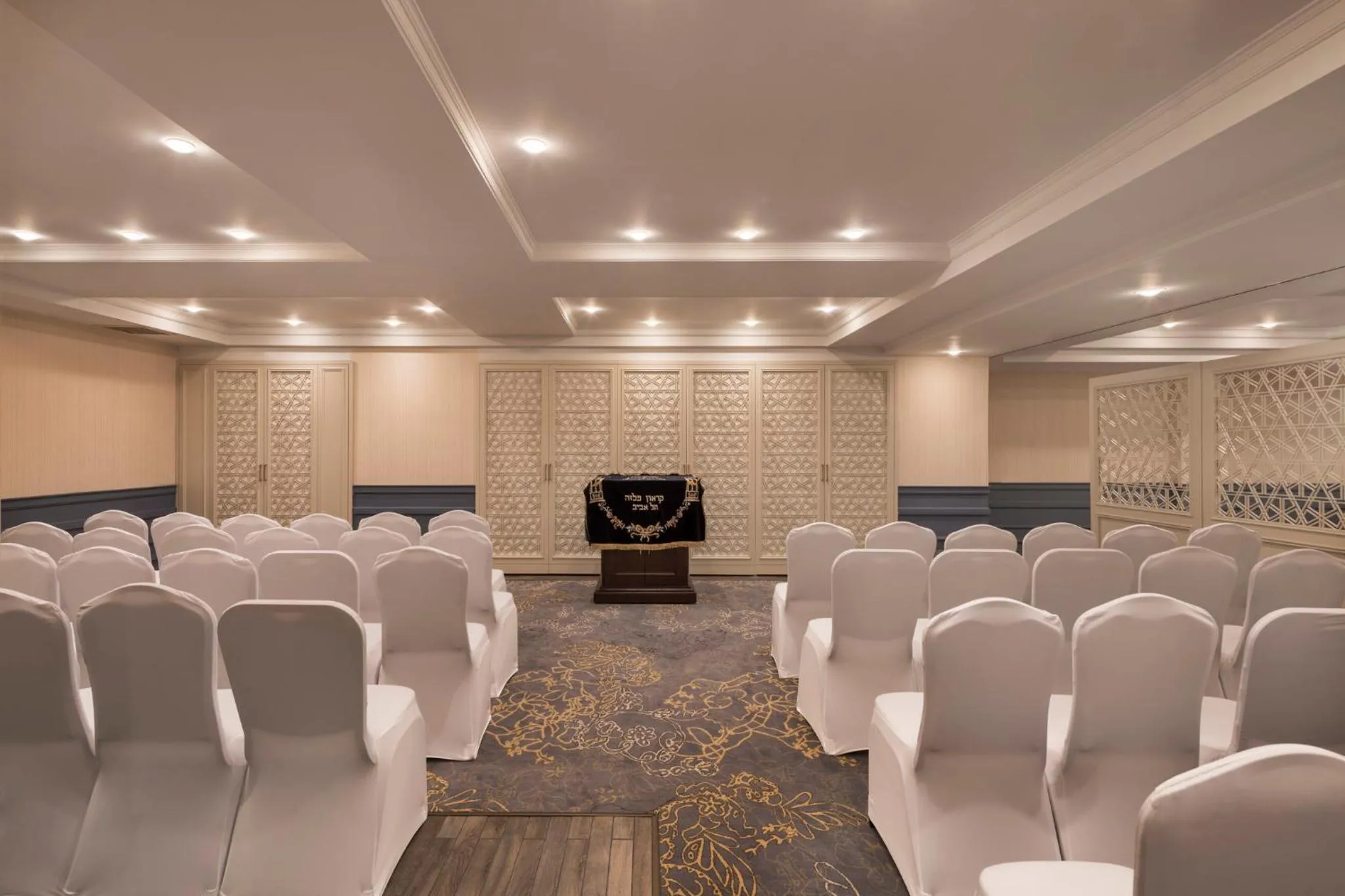 Meeting/conference room in Crowne Plaza Tel Aviv Beach by IHG