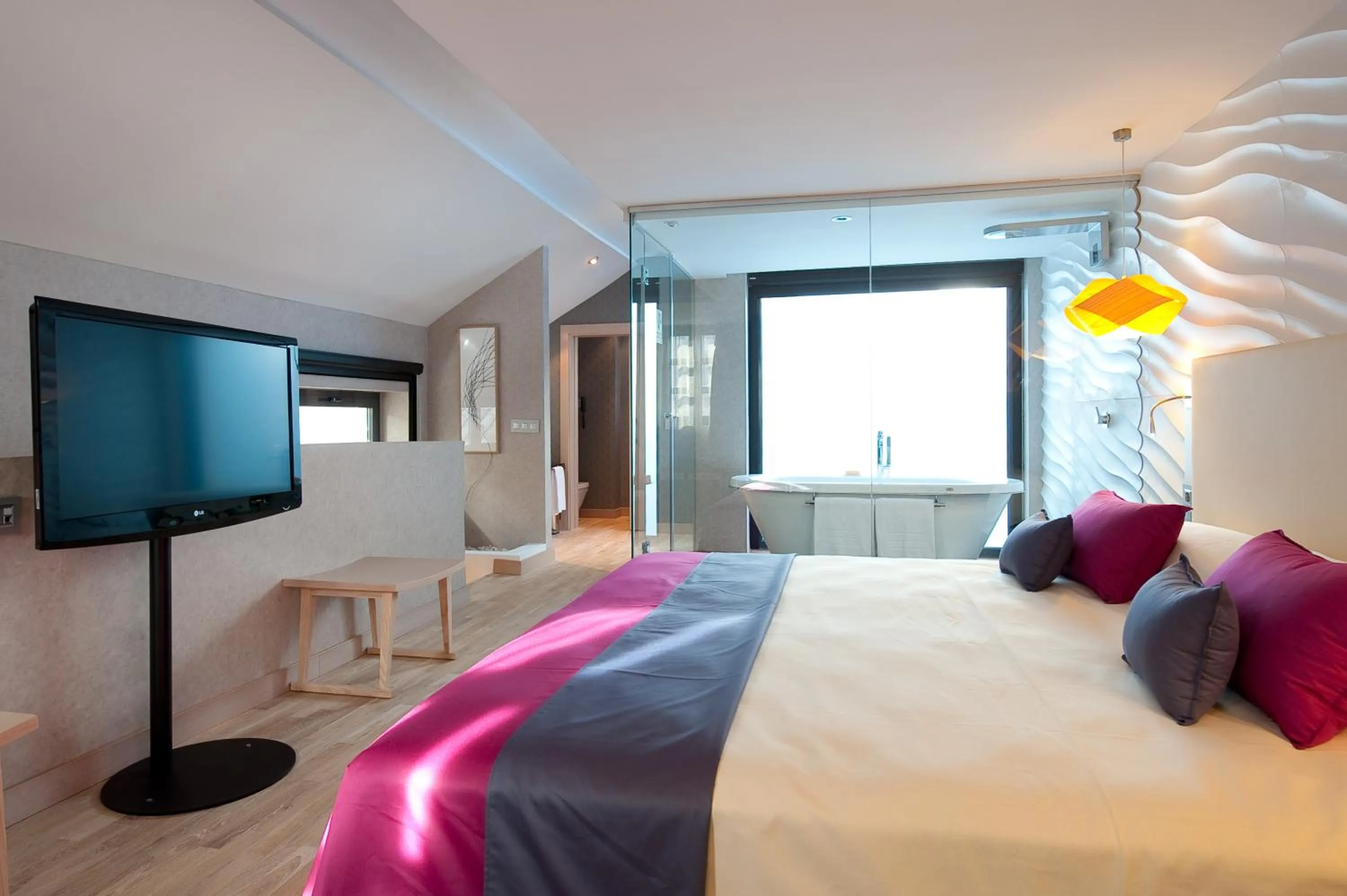 Photo of the whole room, Bed in Vincci Selección Posada del Patio