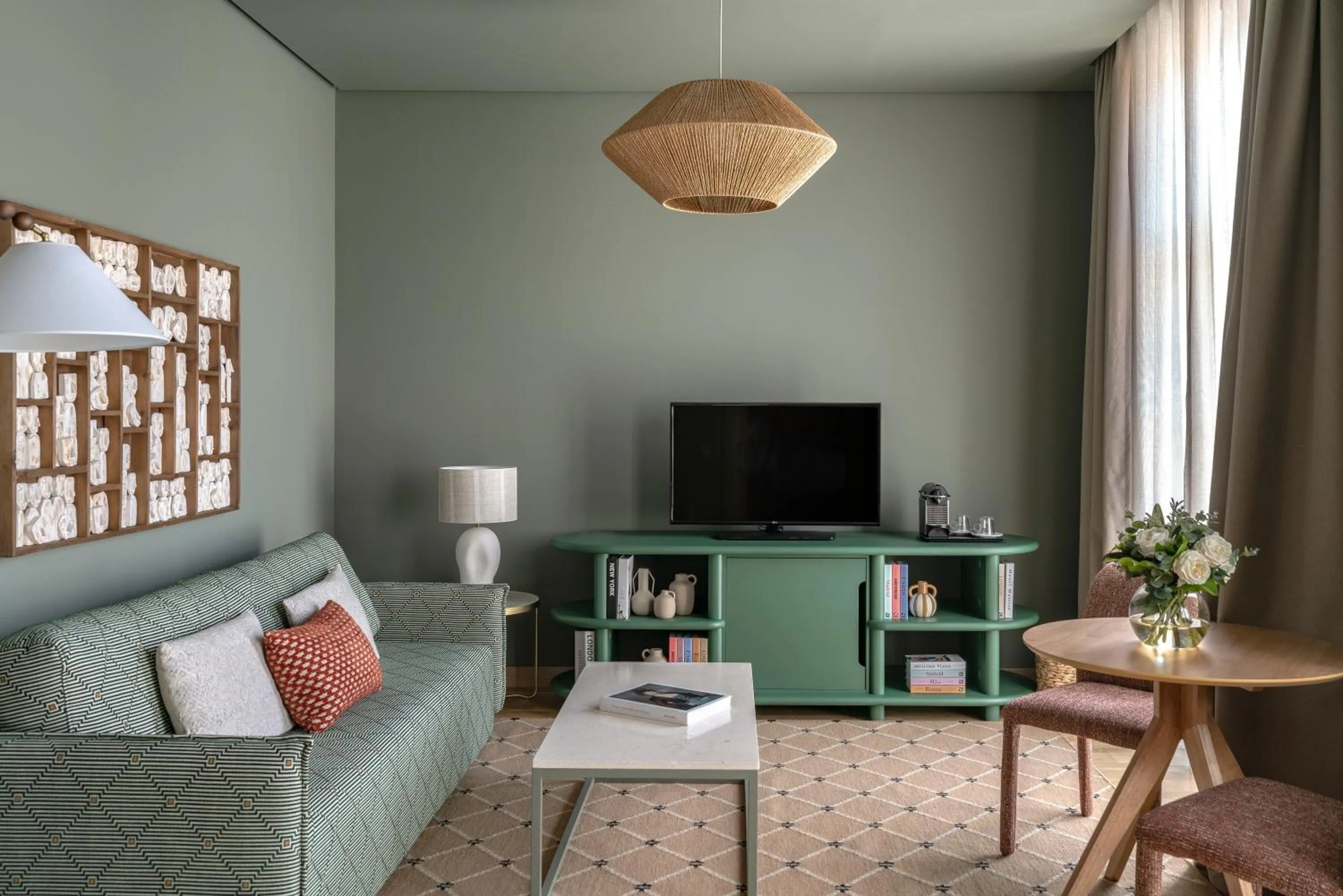 Coffee/tea facilities in Vincci Selección Posada del Patio