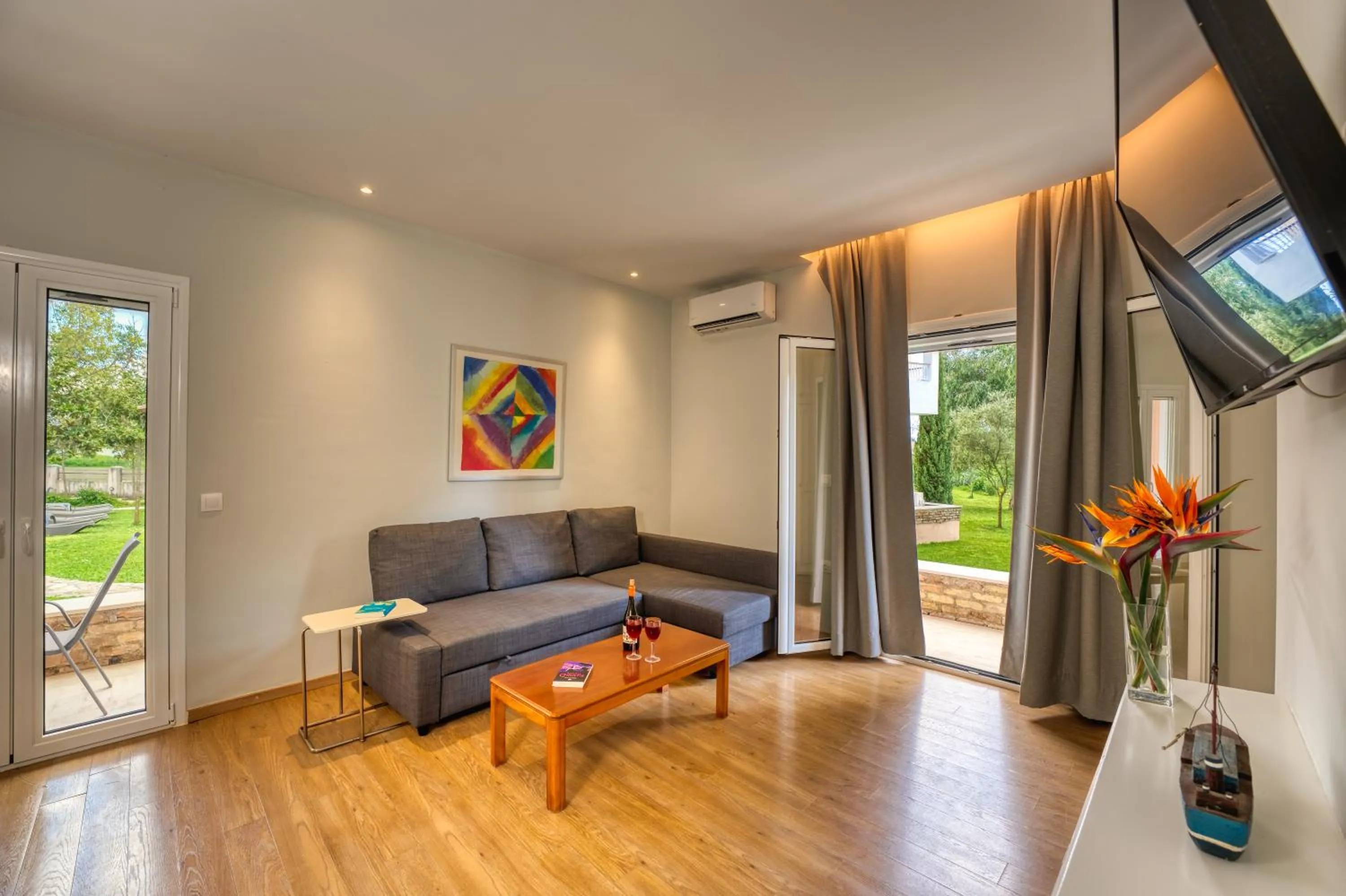 Living room in Folies Corfu Town Hotel Apartments