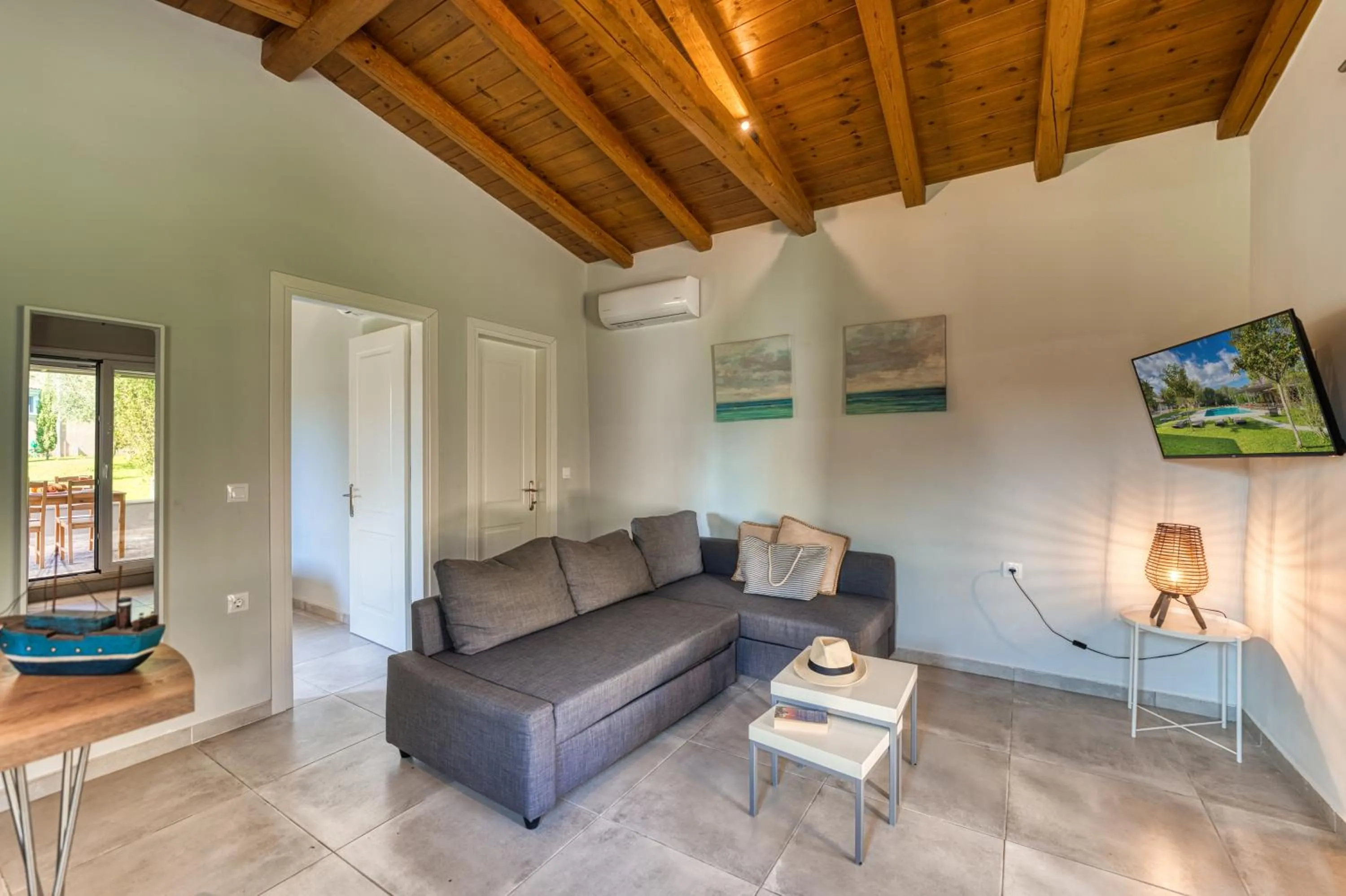 Living room in Folies Corfu Town Hotel Apartments