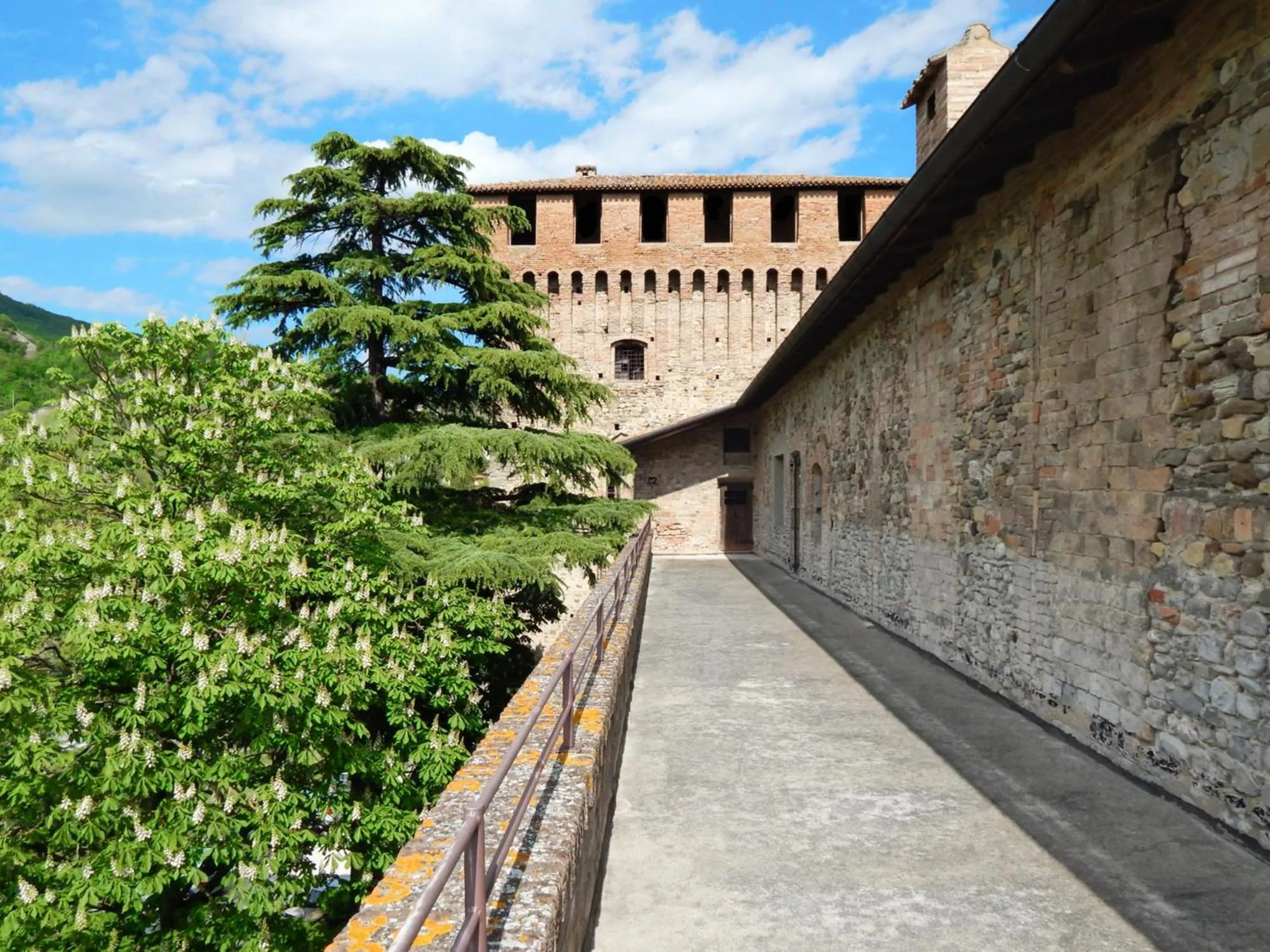 Landmark view in Albergo Della Roccia