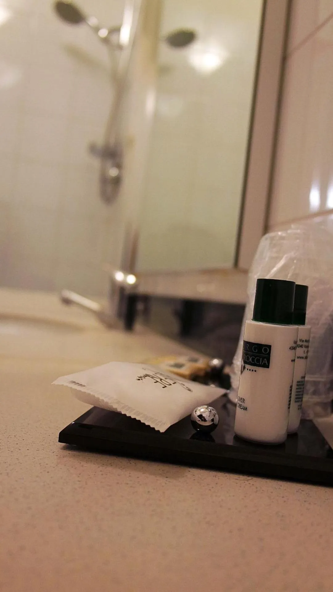 Decorative detail in Albergo Della Roccia