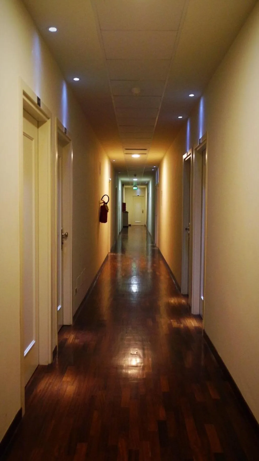 Area and facilities in Albergo Della Roccia