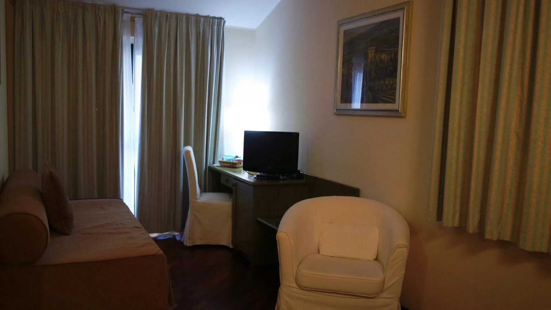 Seating area in Albergo Della Roccia