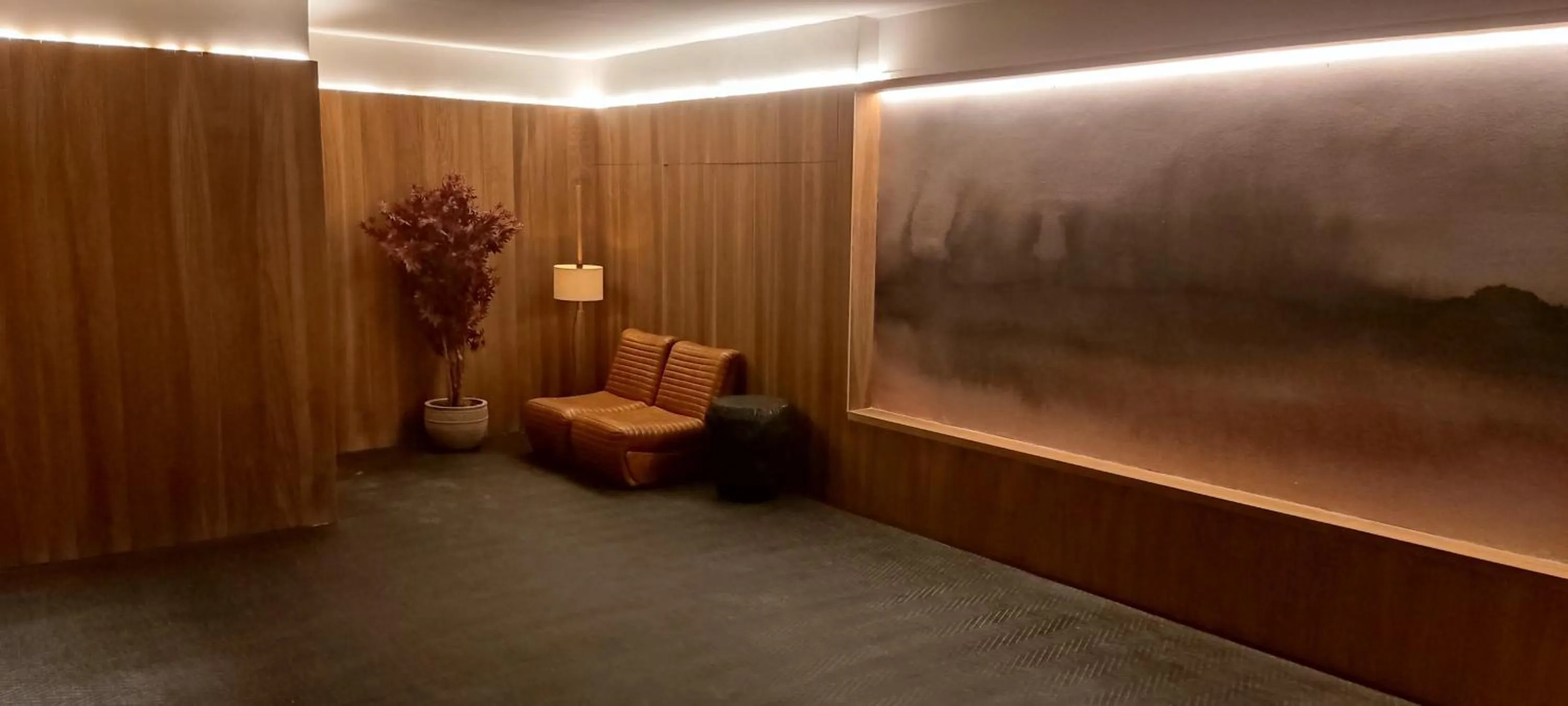 Property building in Hotel Ziryab