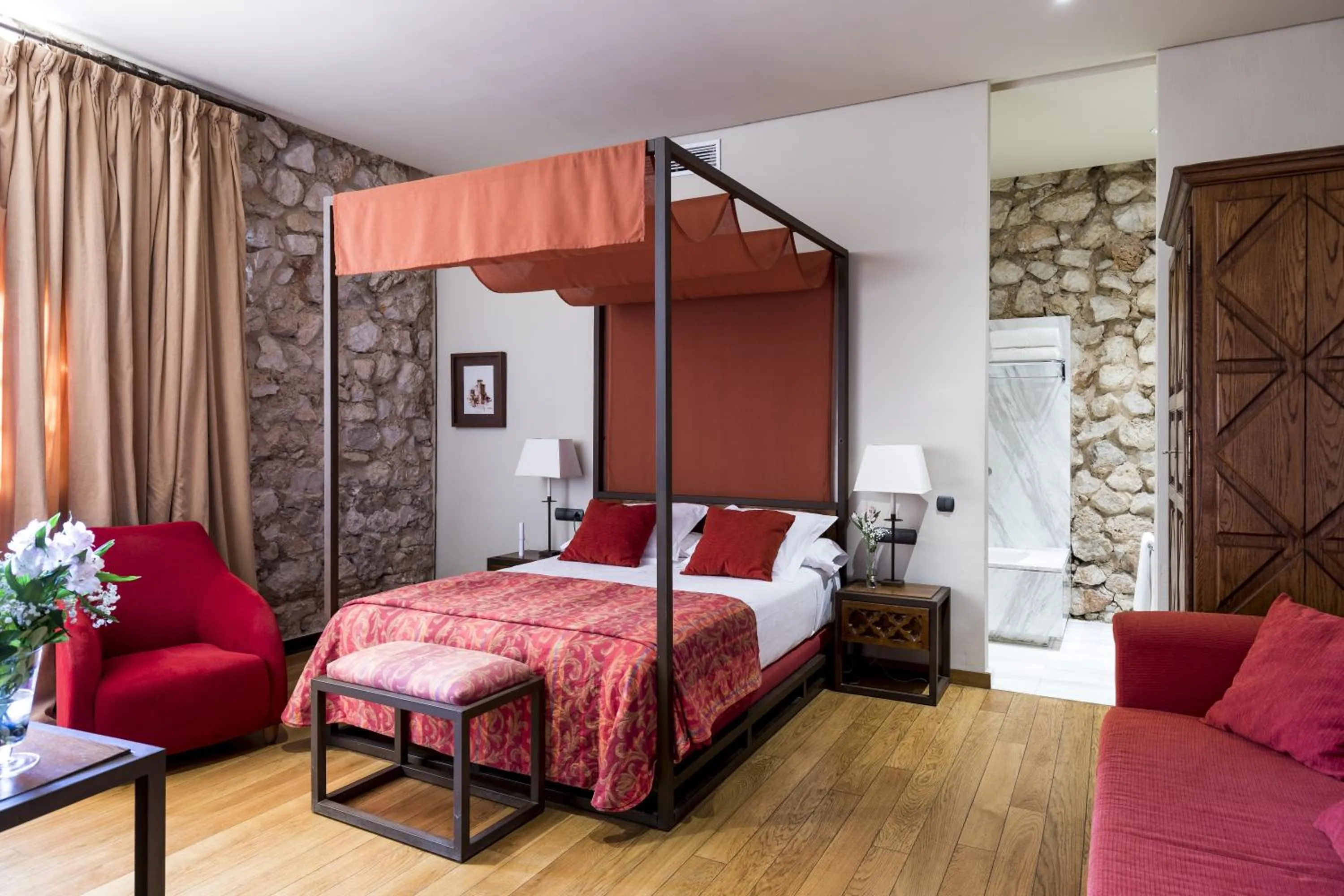 Bed in Parador de Alarcón