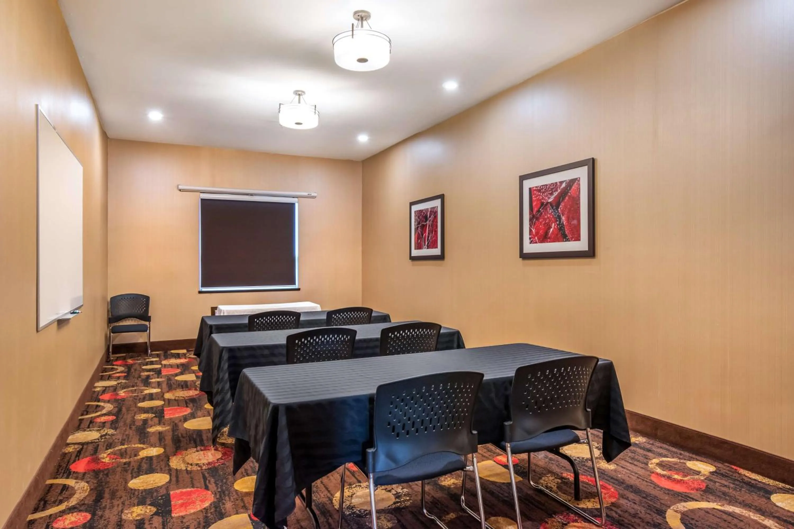 Meeting/conference room in Best Western Plus Kindersley Hotel