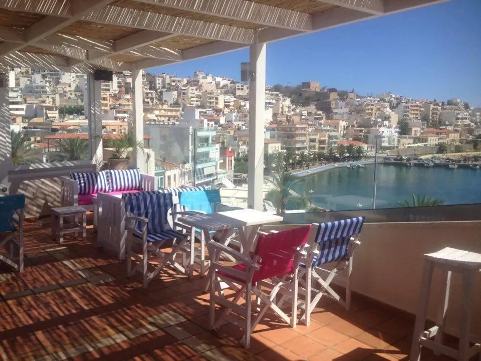 View (from property/room) in Itanos