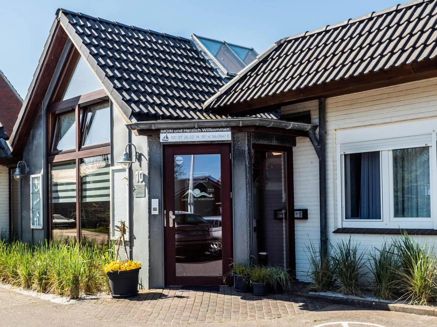 Property building in Garni Hotel & Appartements Nordstrand