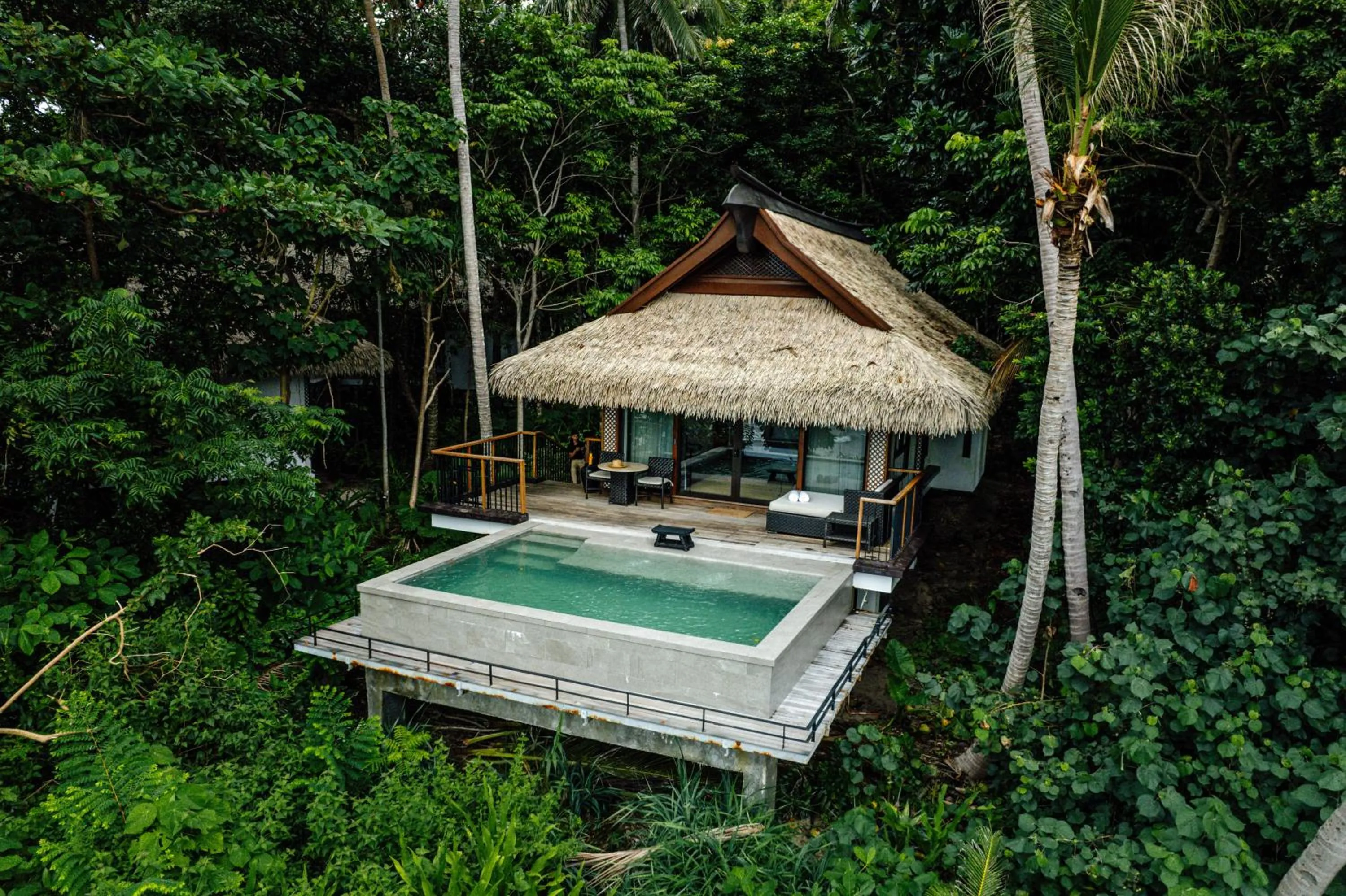 Pool view in El Nido Resorts Pangulasian Island