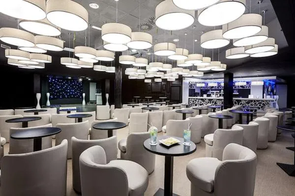 Playaolid Suites & Apartments