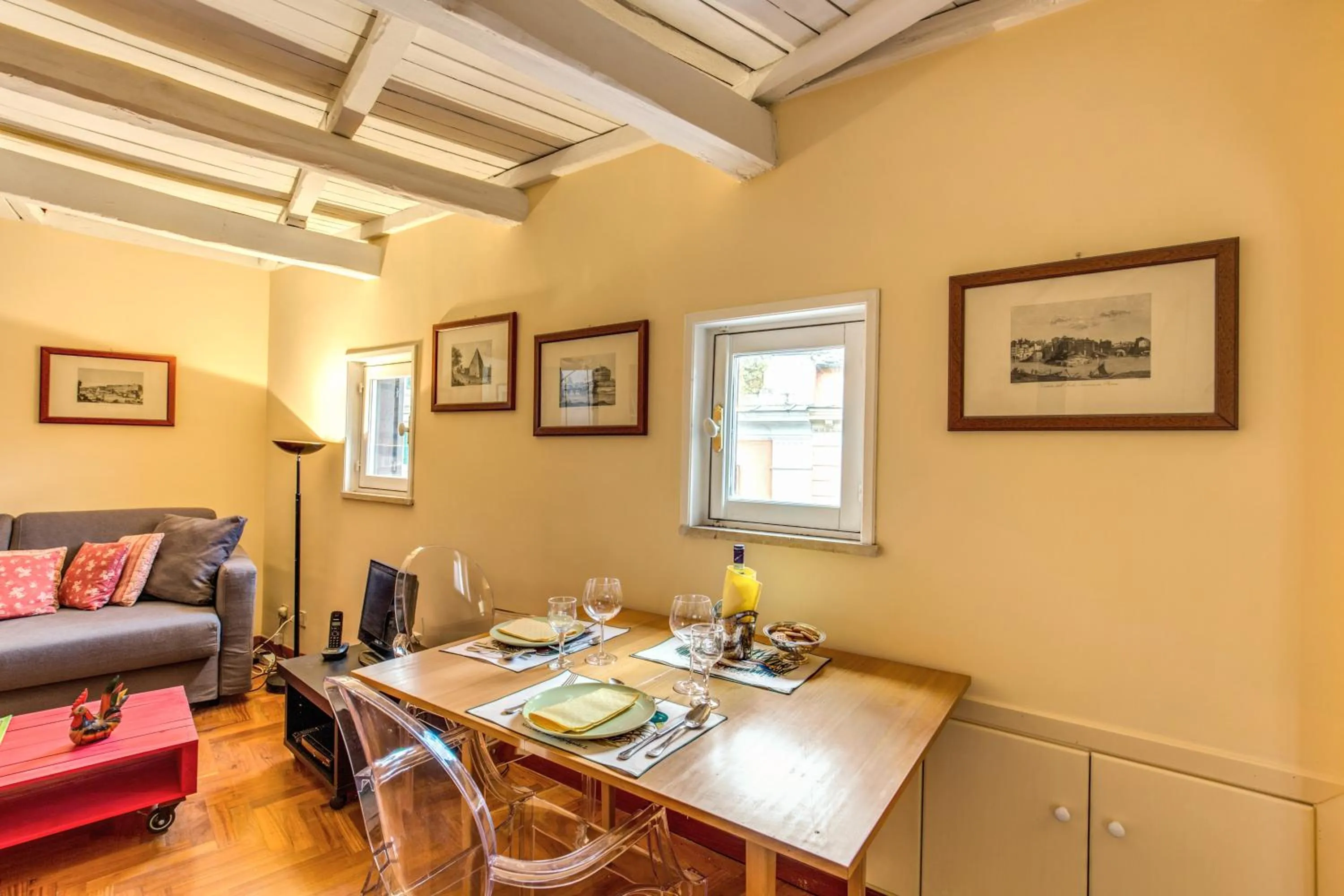 Trastevere Attic with Terrace