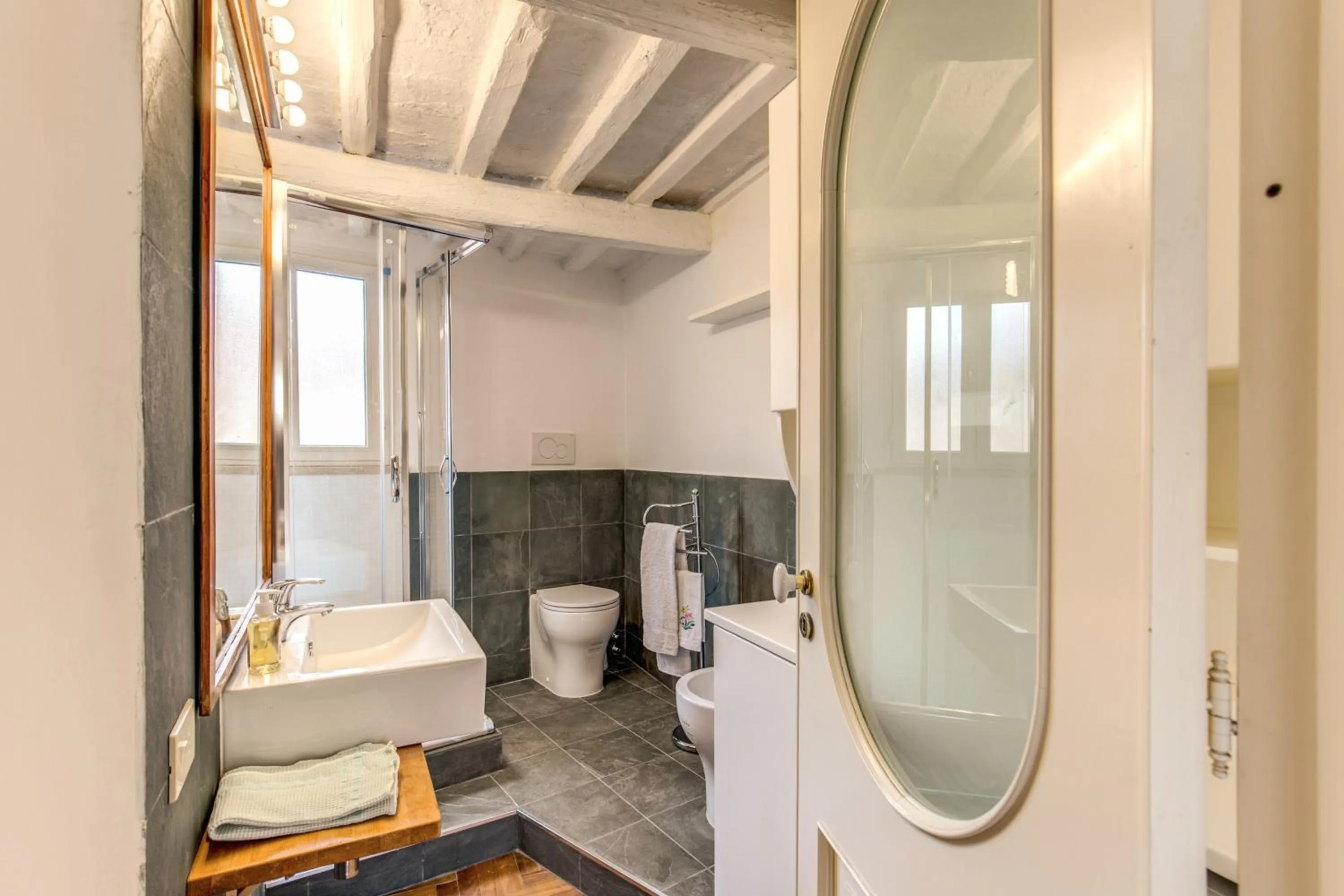 Trastevere Attic with Terrace