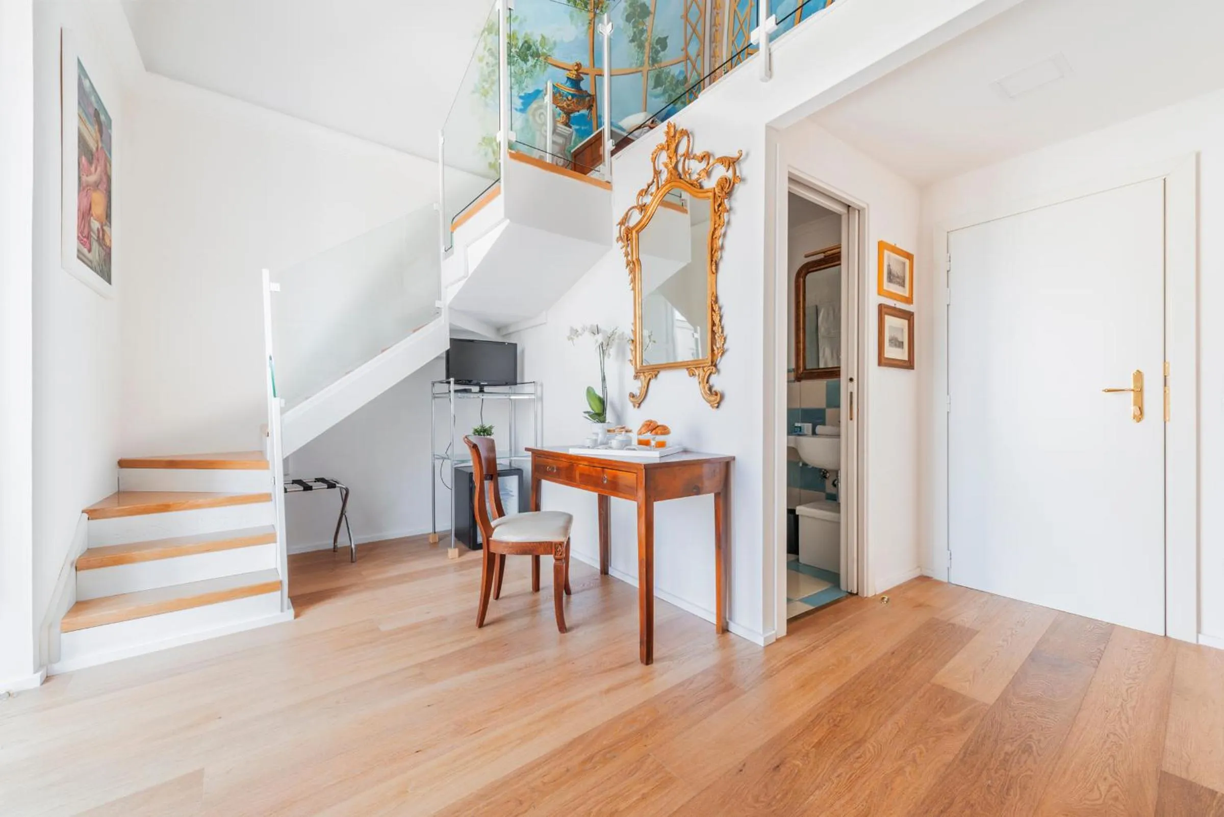 Decorative detail in Palazzo Sassi