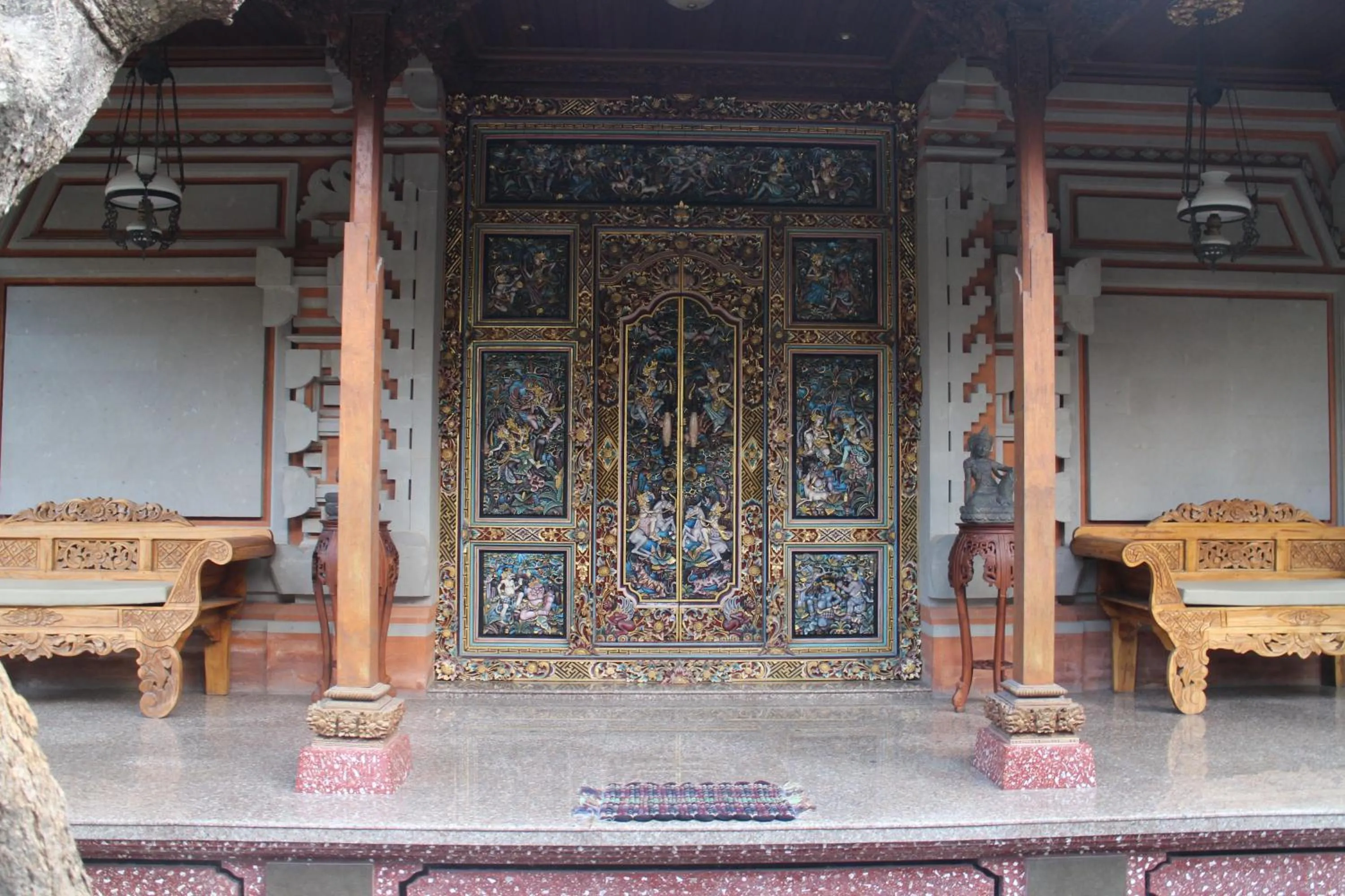 Decorative detail in Betutu Bali Villas