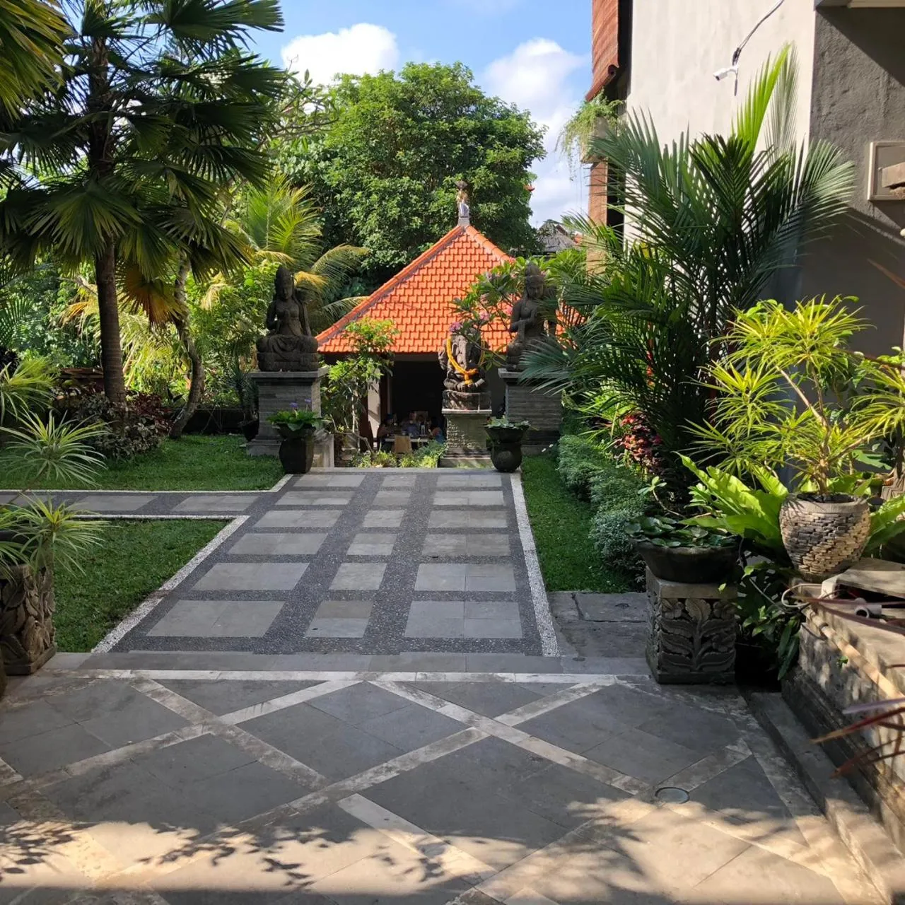 Facade/entrance in Betutu Bali Villas