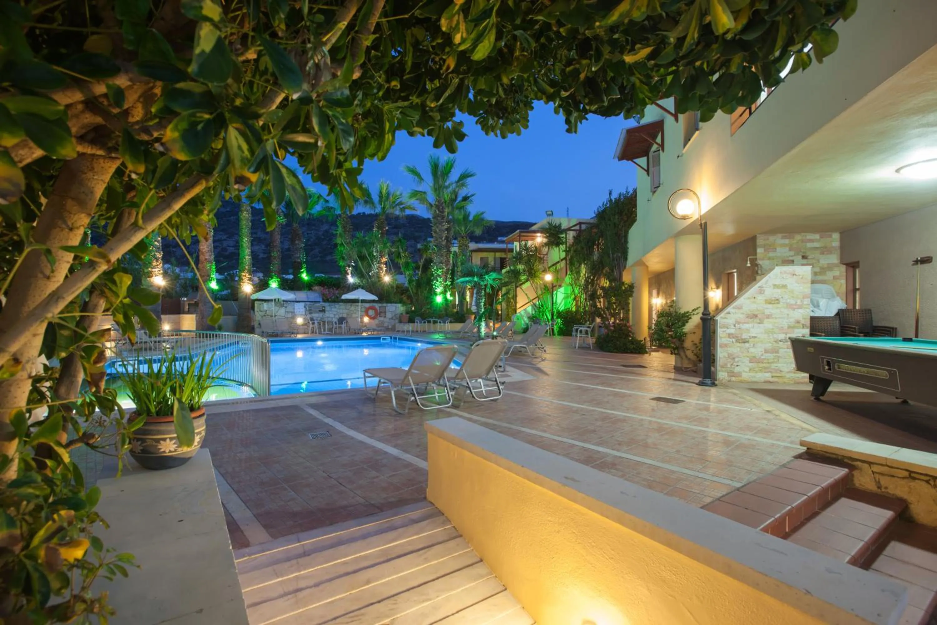 Swimming pool in Latania Apartments