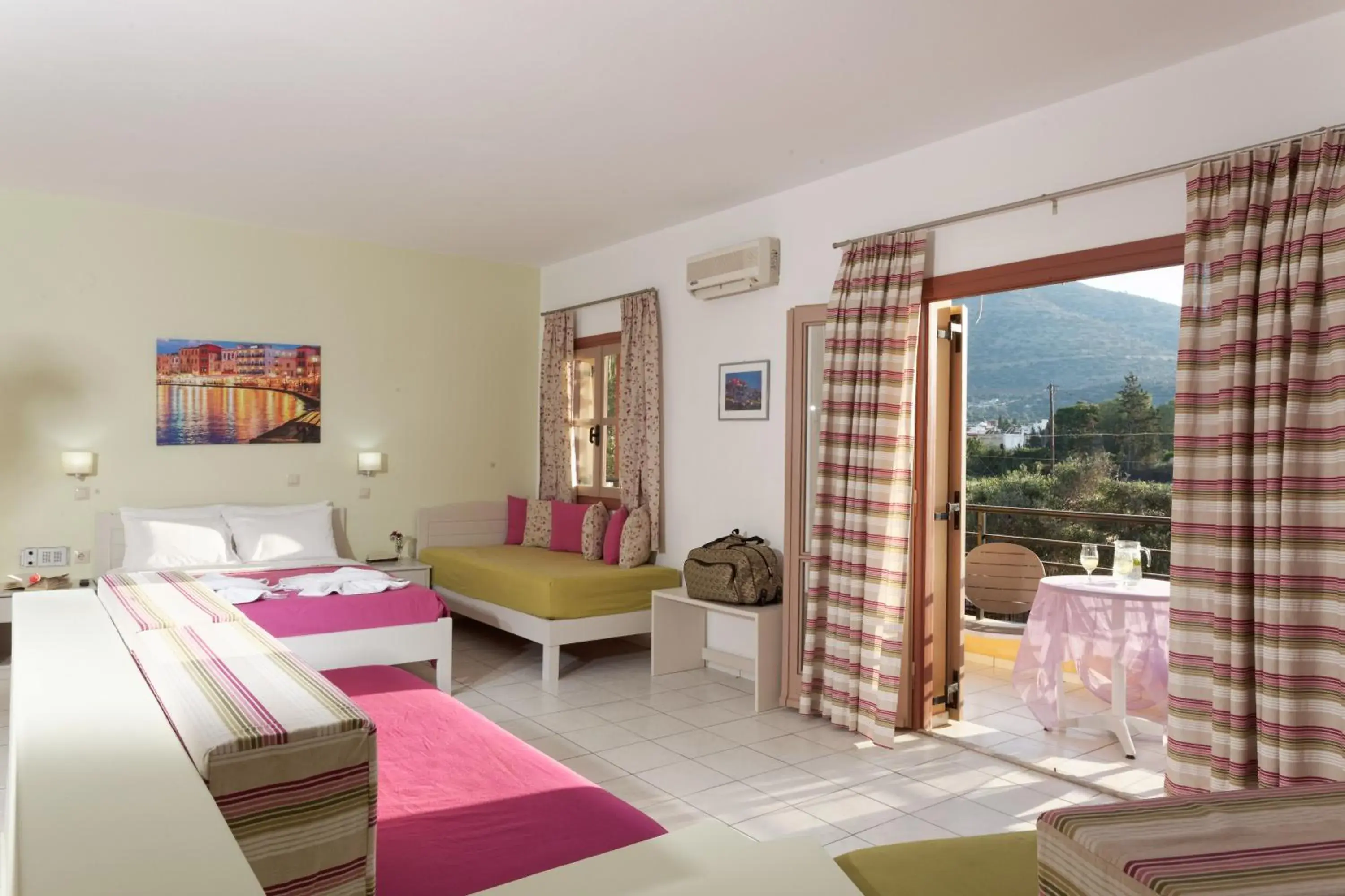 Family Studio in Latania Apartments Family Studio in Latania Apartments